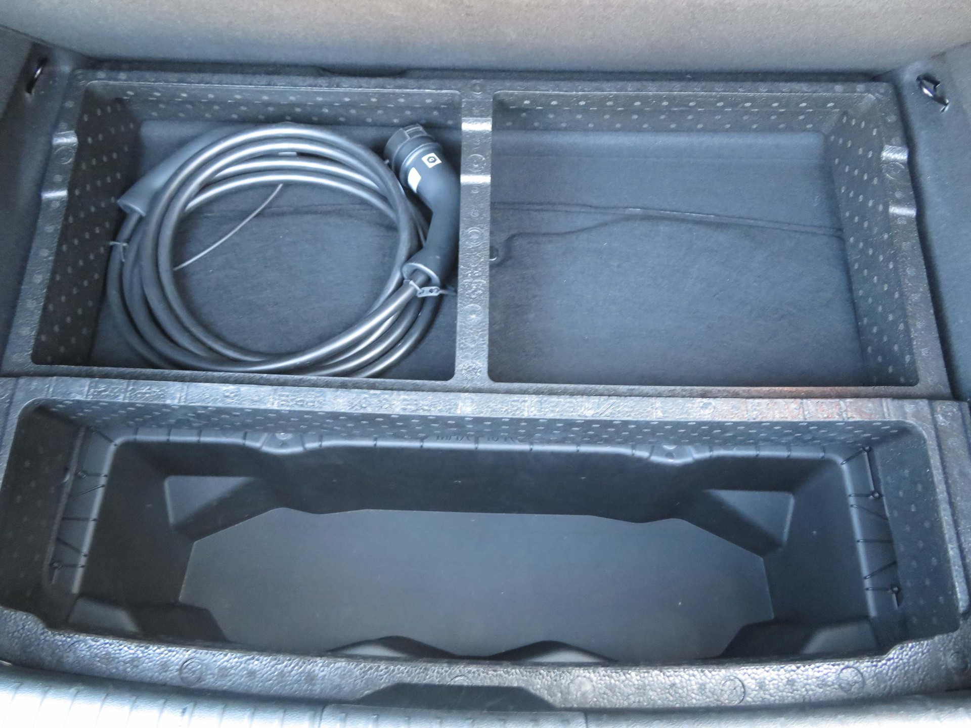 RENAULT Mégane E-Tech techno-image-10