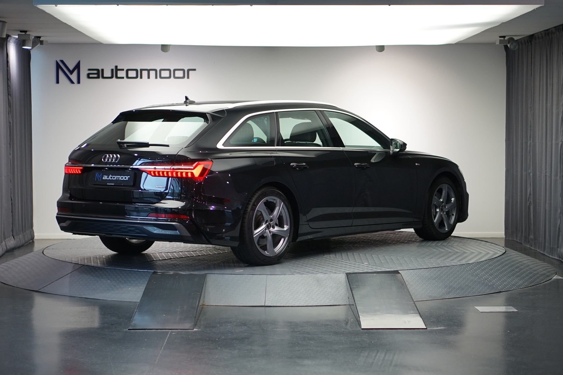 AUDI A6 Avant 50 TDI S line quattro tiptronic *5 Jahre Garantie* *Panoramadach*-image-4