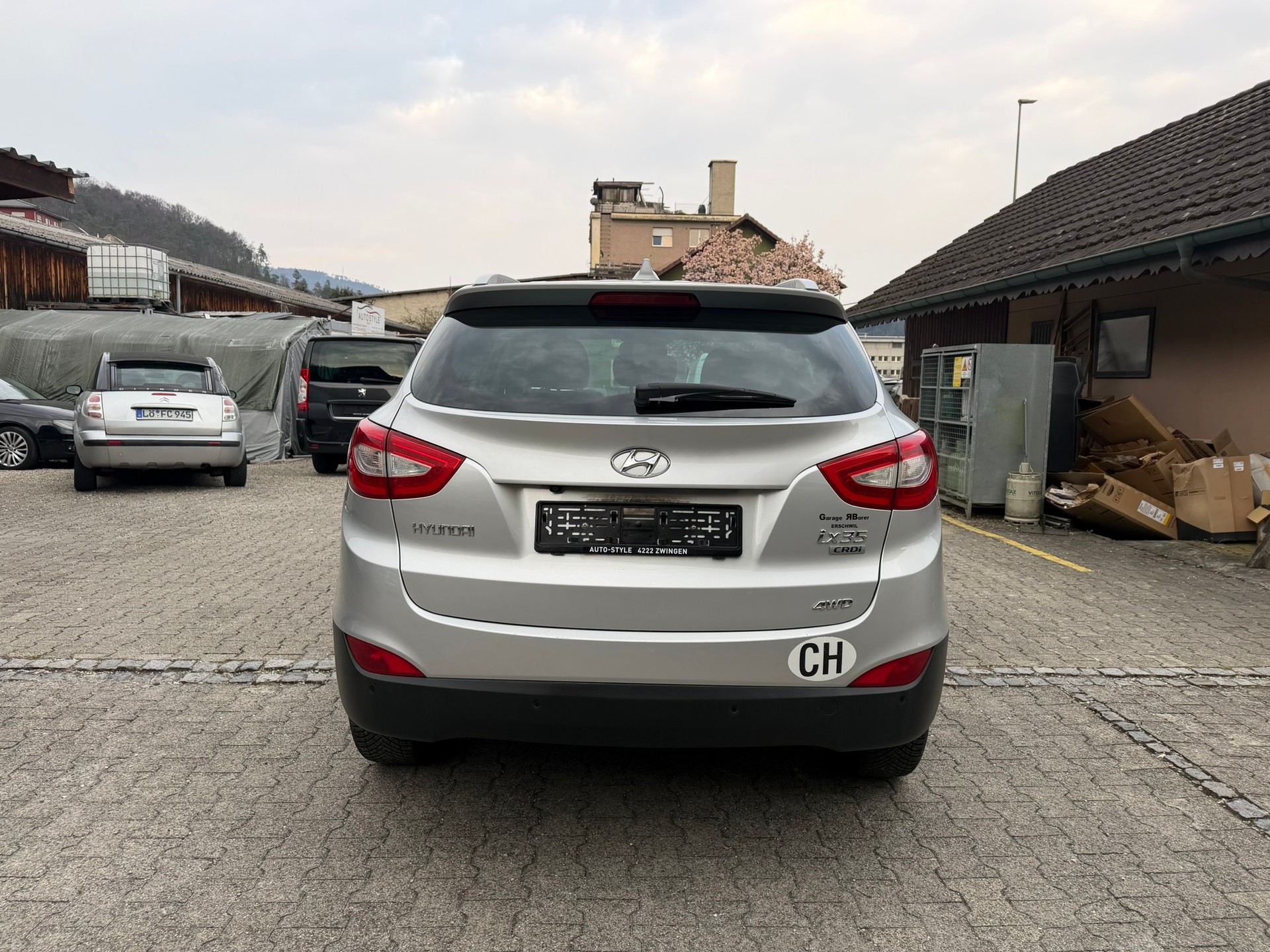 HYUNDAI iX 35 2.0 CRDi Style 4WD-image-4
