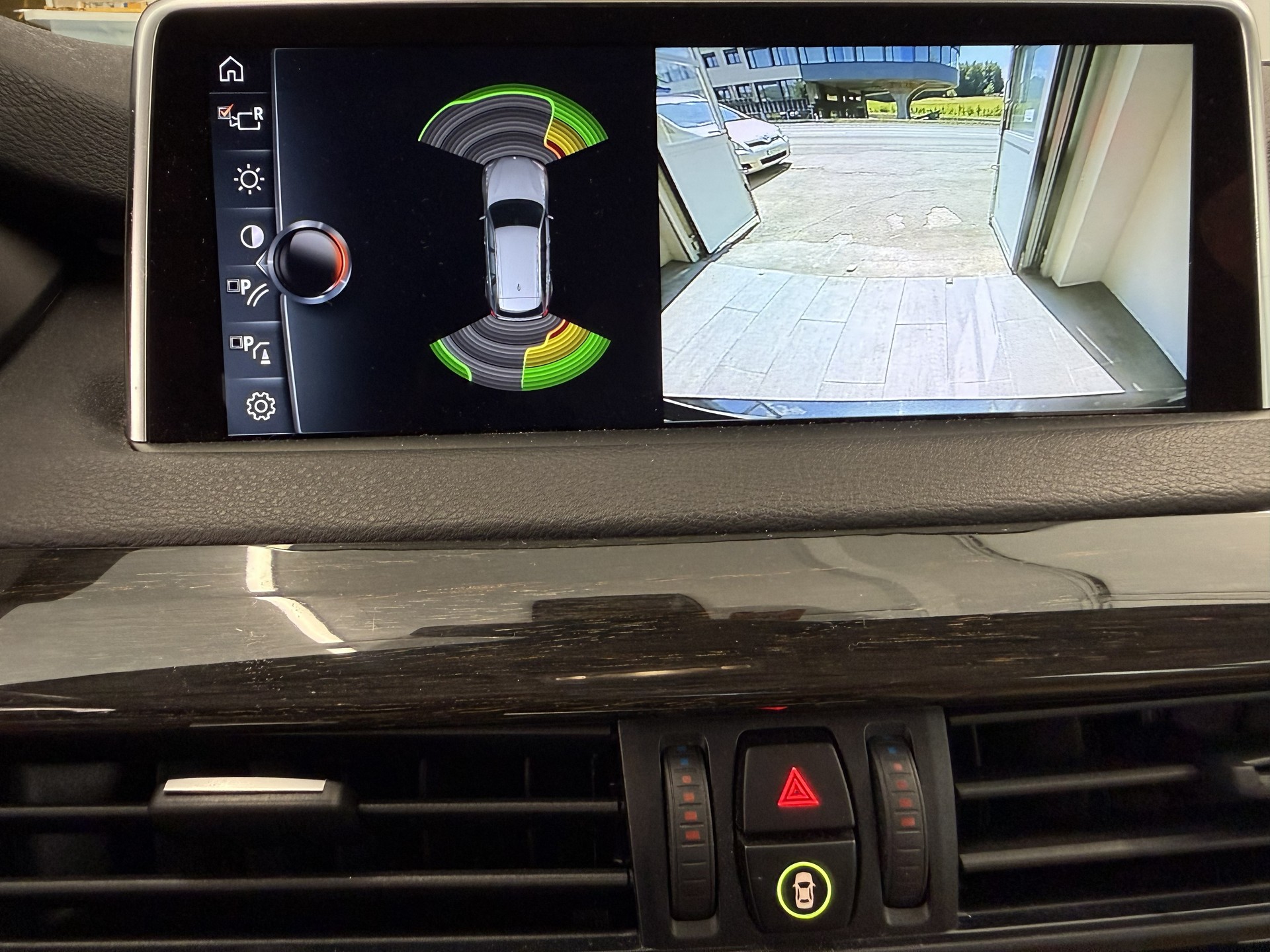 BMW X5 xDrive 35i Steptronic Ab 330.- pro Monat-image-12