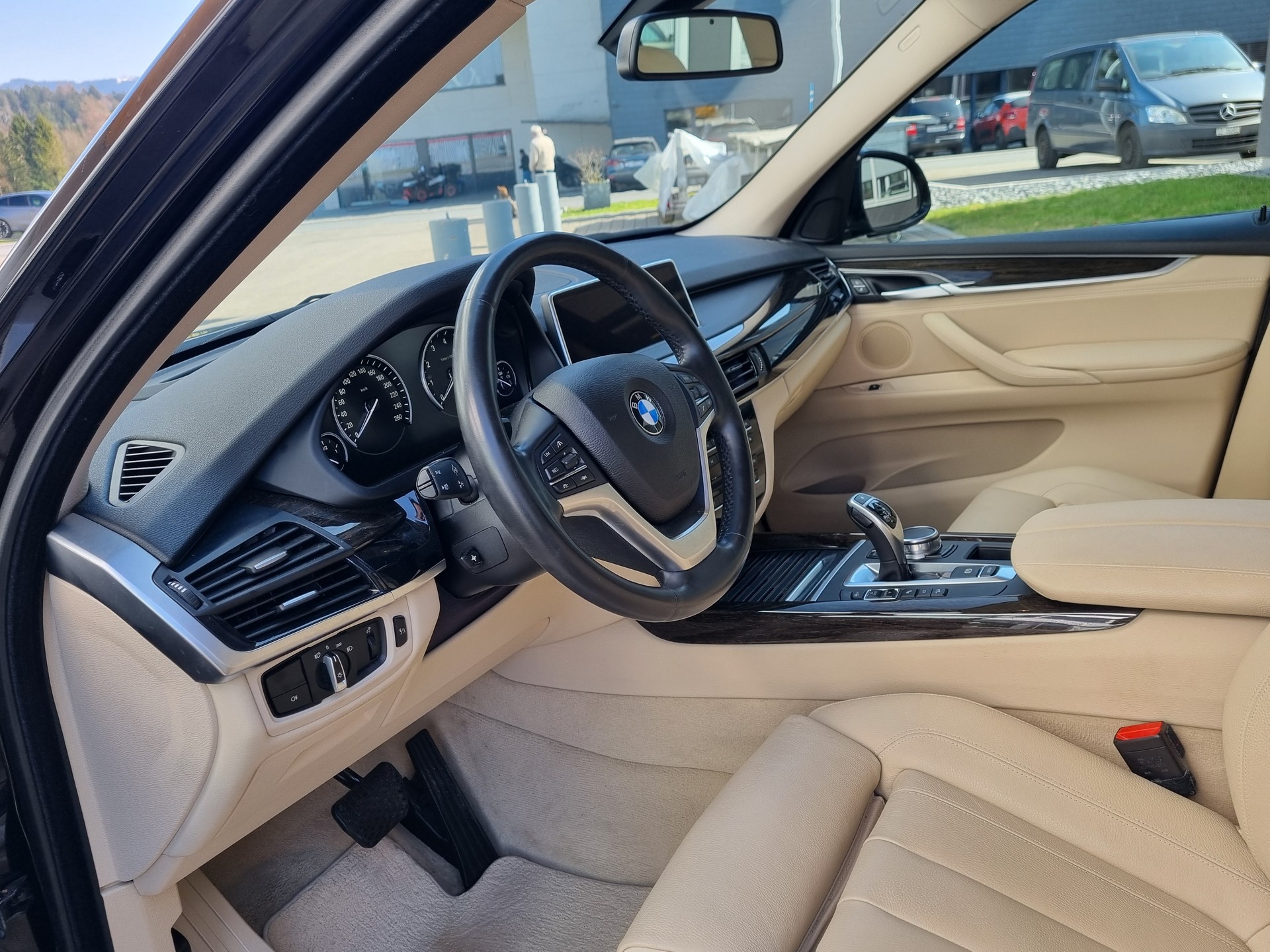 BMW X5 xDrive 35i Steptronic-image-3