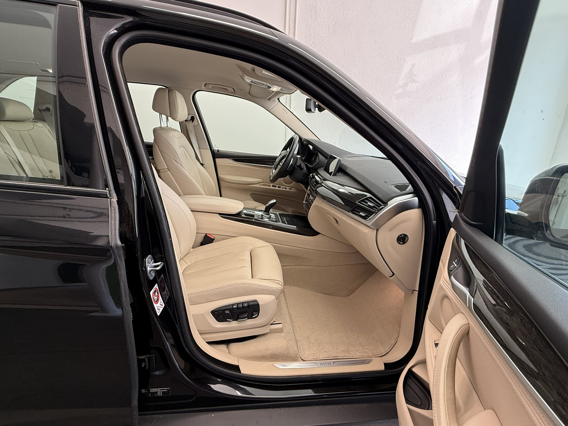 BMW X5 xDrive 35i Steptronic Ab 330.- pro Monat-image-15