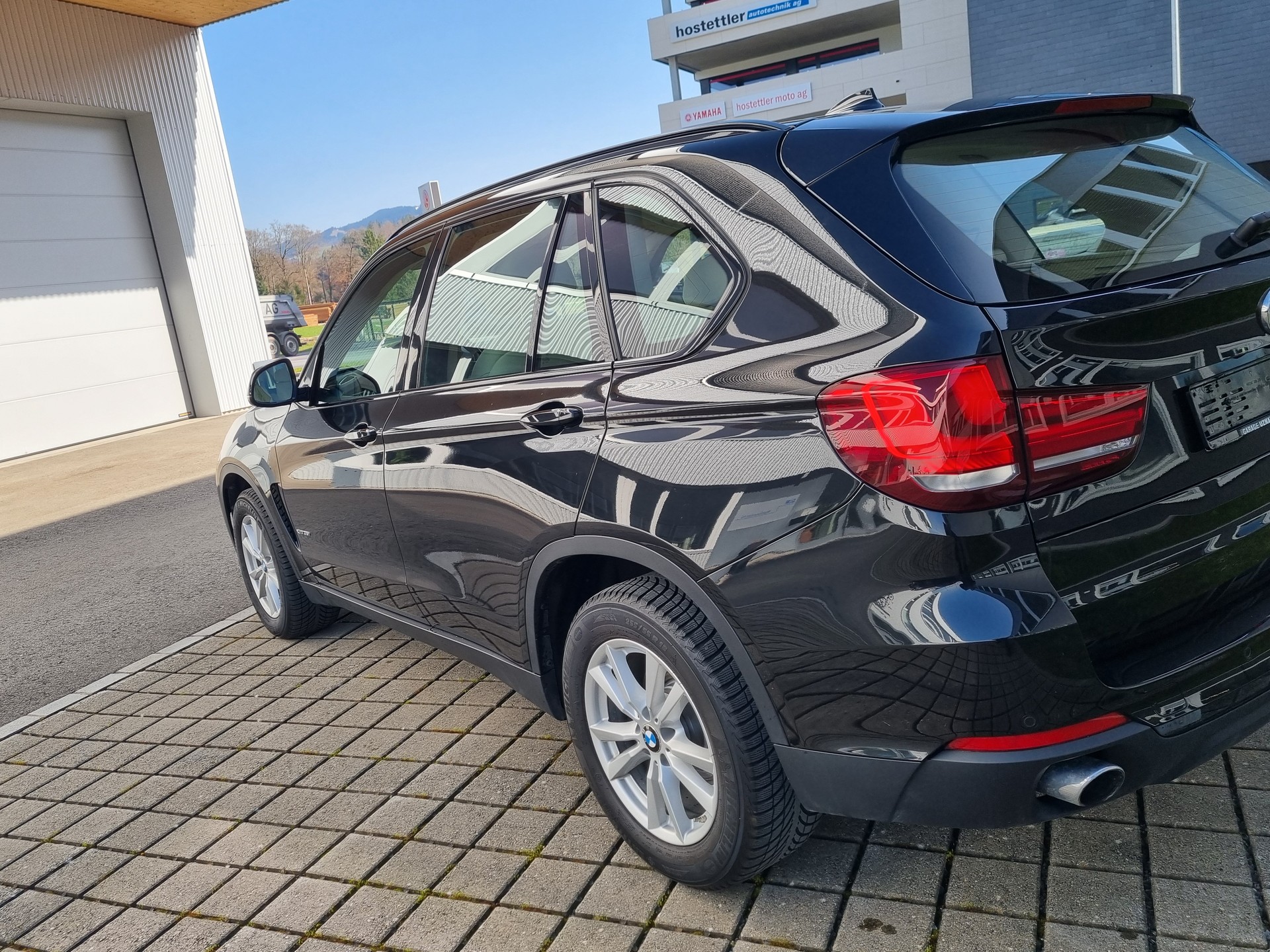 BMW X5 xDrive 35i Steptronic-image-2
