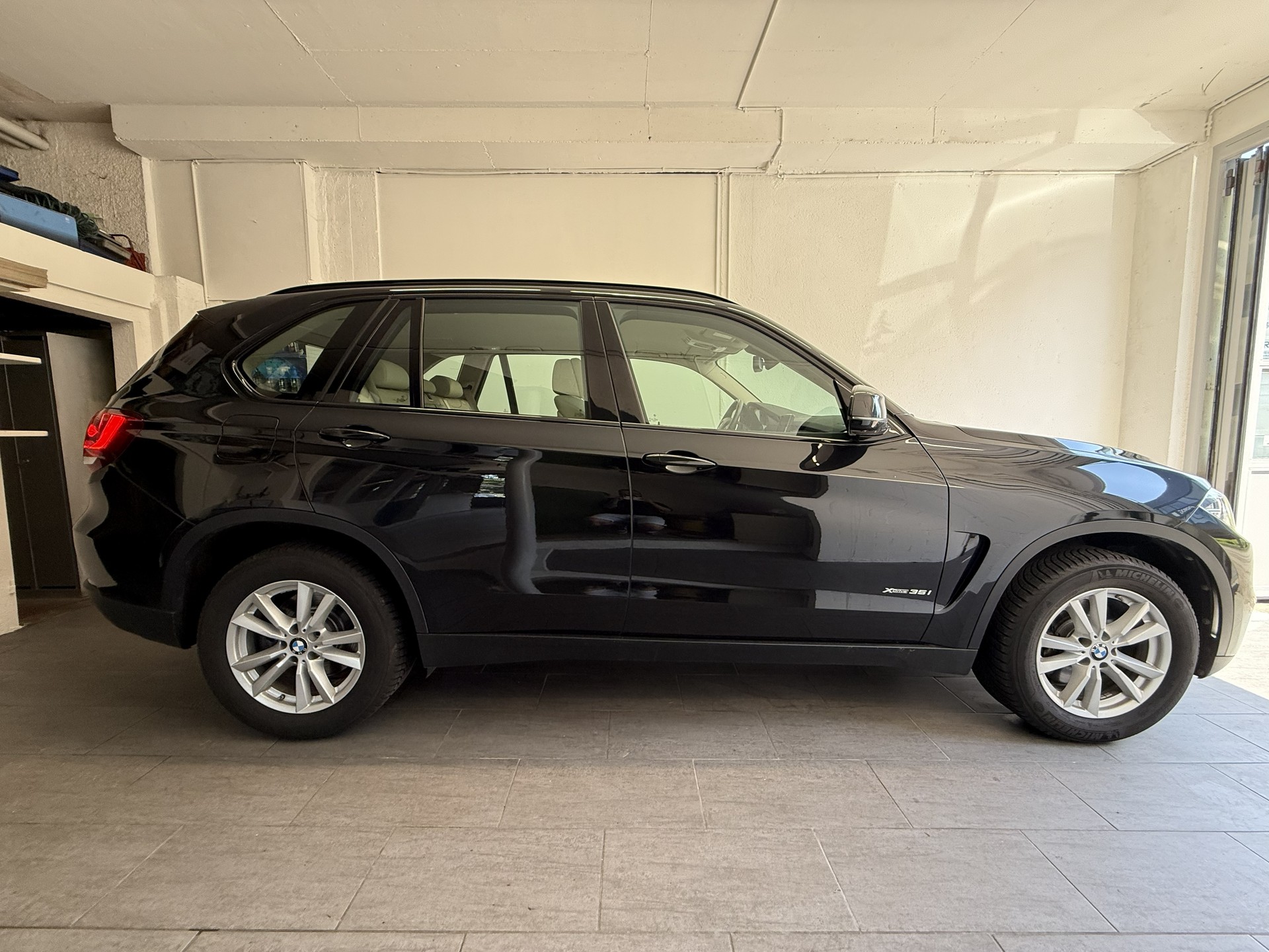 BMW X5 xDrive 35i Steptronic Ab 330.- pro Monat-image-5