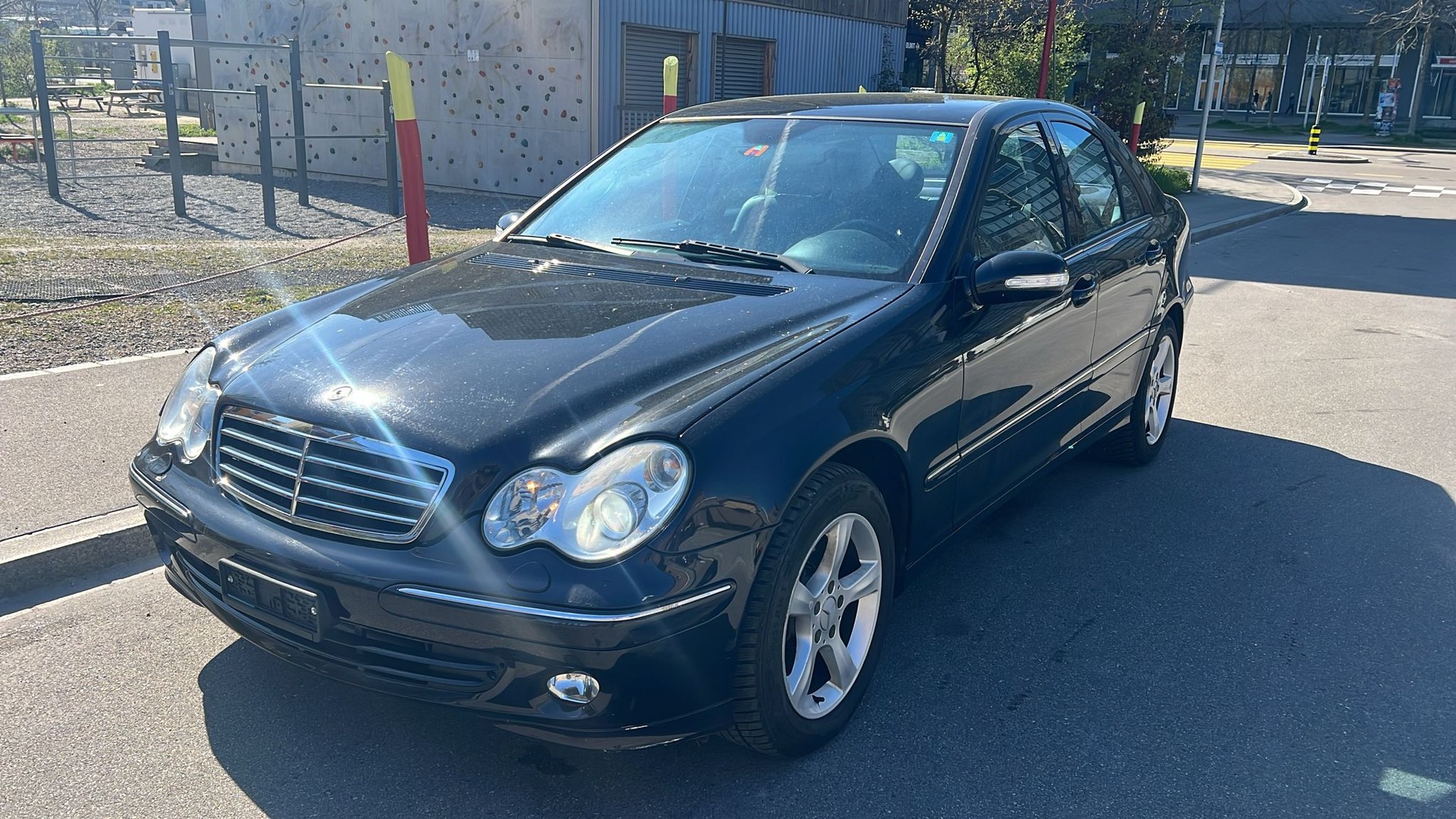 MERCEDES-BENZ C 280 Avantgarde Sport Edition 4Matic Automatic