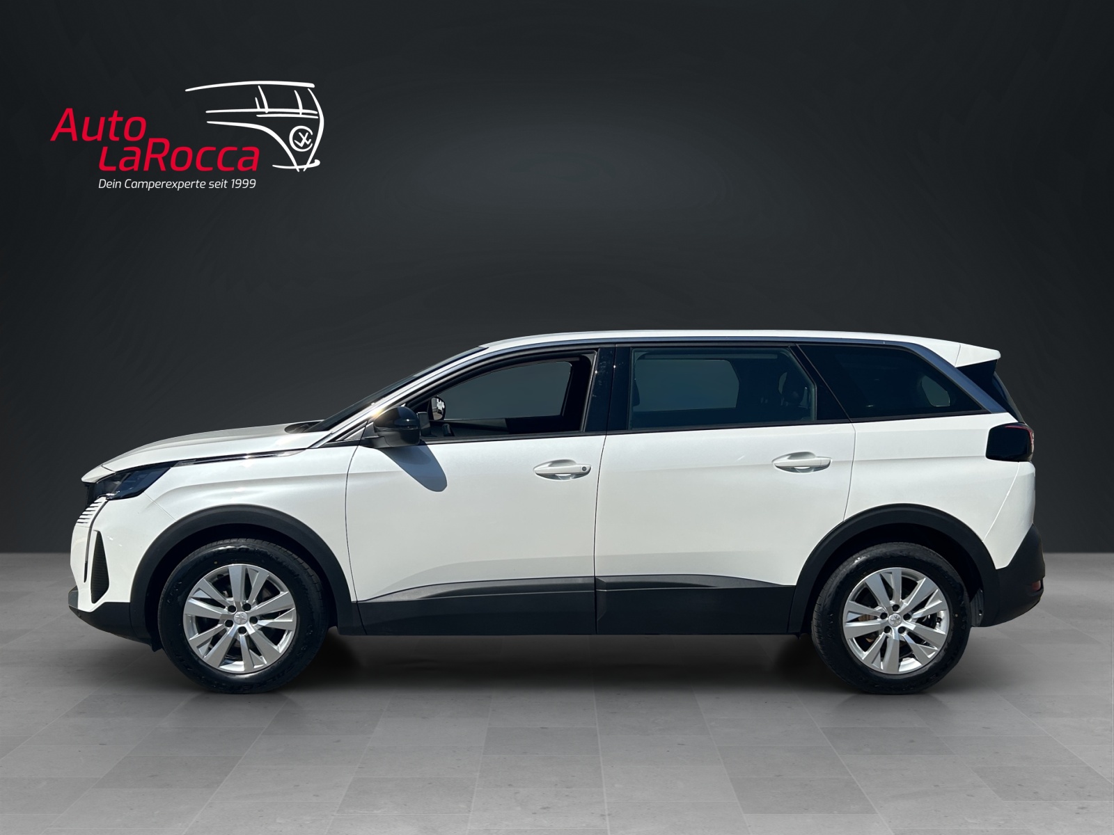 PEUGEOT 5008 1.2 Pure Tech Active Pack EAT8-image-1