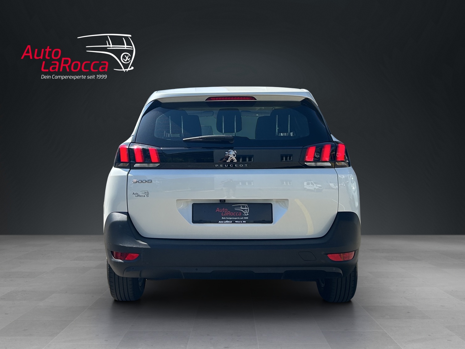 PEUGEOT 5008 1.2 Pure Tech Active Pack EAT8-image-3