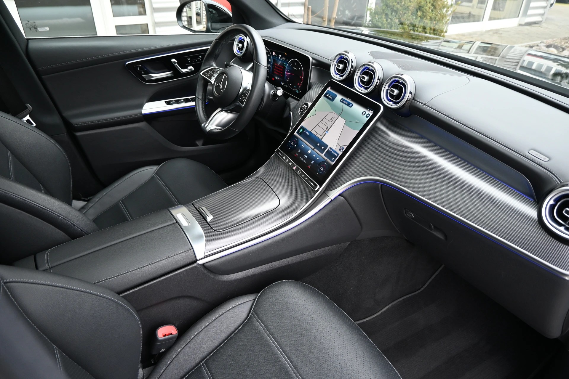 MERCEDES-BENZ GLC 220 d 4Matic Avantgarde 9G-Tronic (CH Auto) + AHK 2500kg-image-12