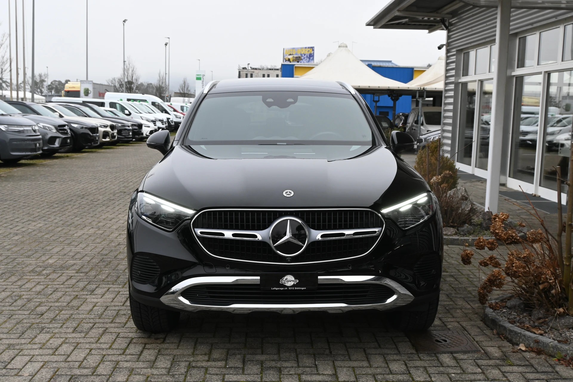 MERCEDES-BENZ GLC 220 d 4Matic Avantgarde 9G-Tronic (CH Auto) + AHK 2500kg-image-2