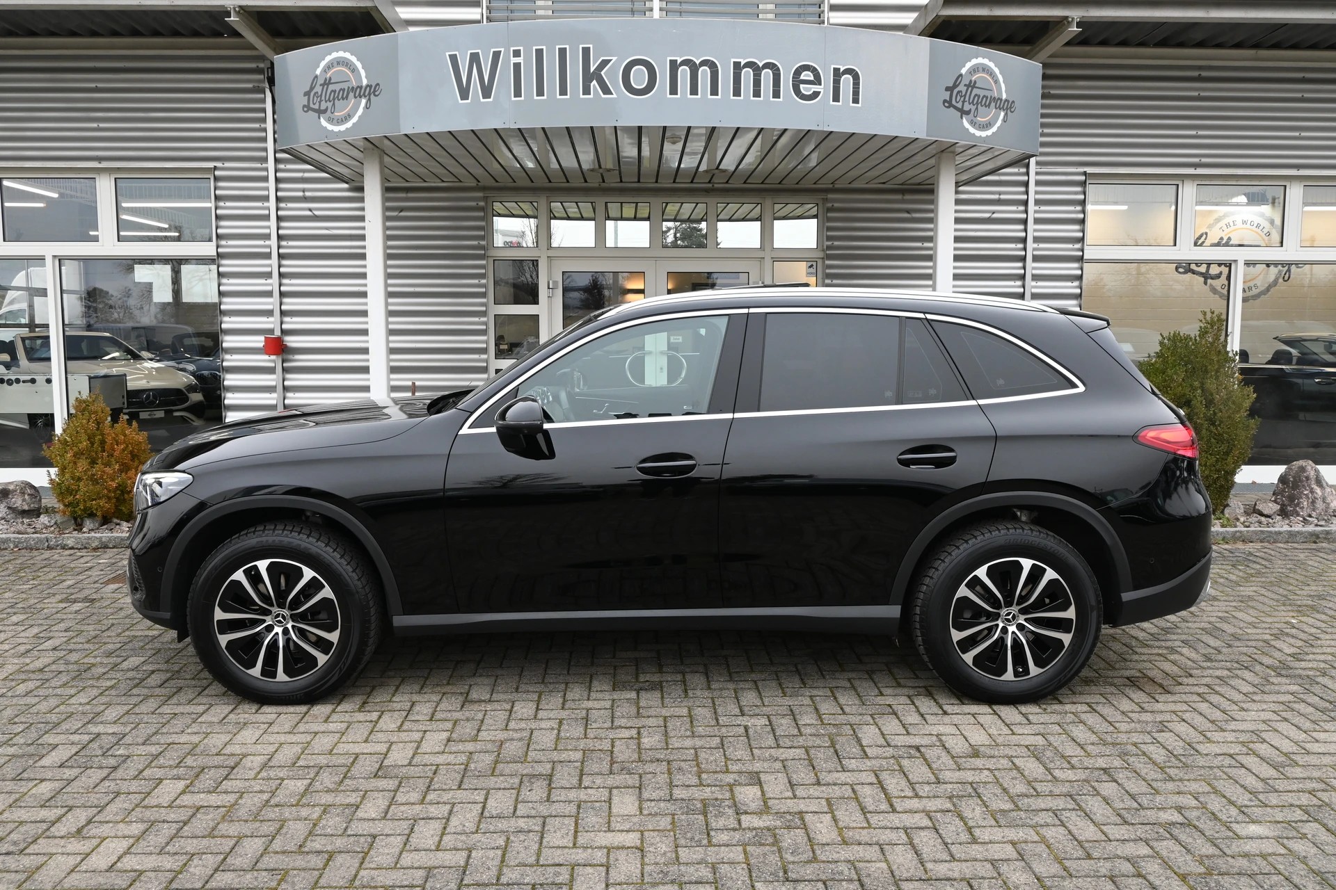 MERCEDES-BENZ GLC 220 d 4Matic Avantgarde 9G-Tronic (CH Auto) + AHK 2500kg-image-5