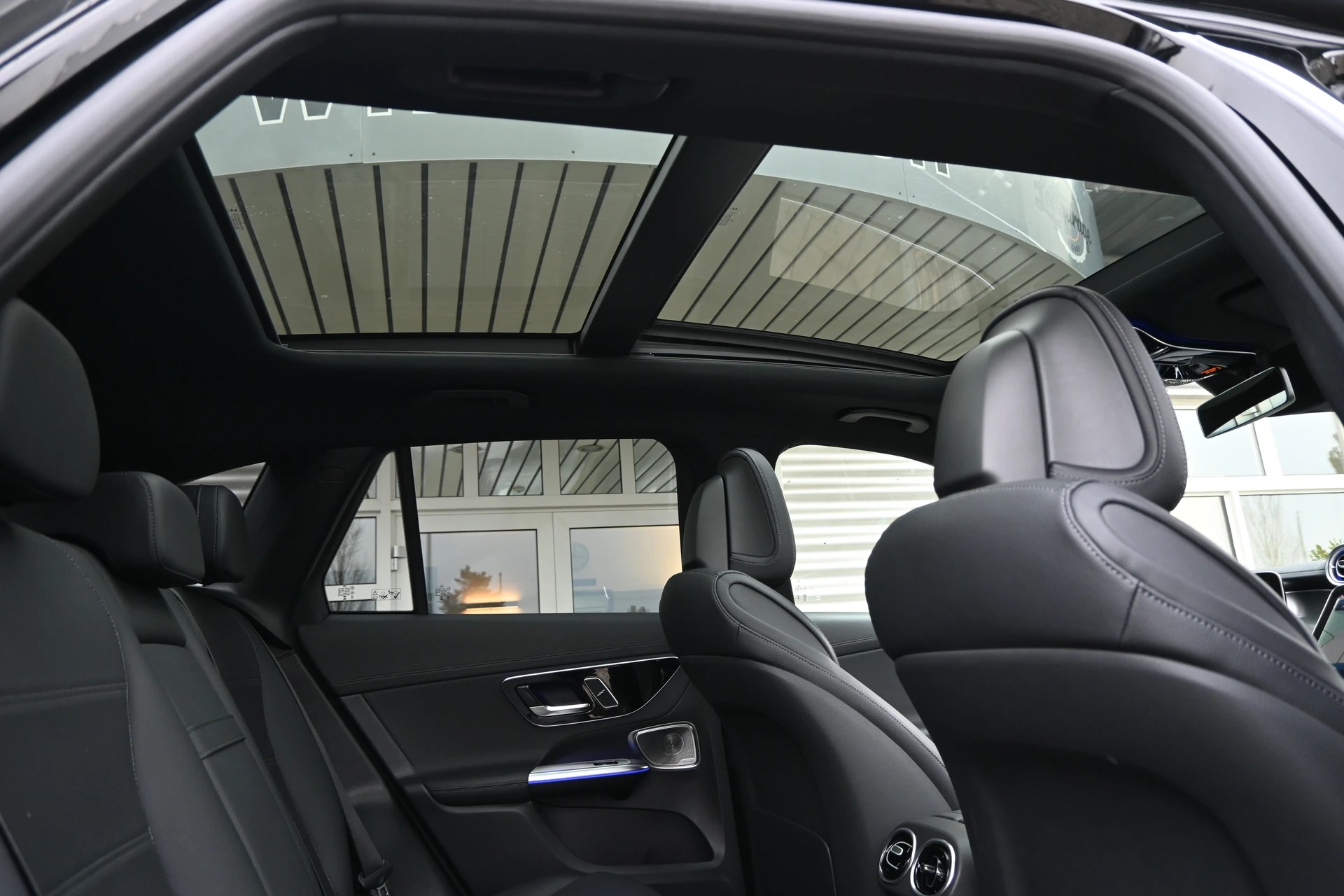 MERCEDES-BENZ GLC 220 d 4Matic Avantgarde 9G-Tronic (CH Auto) + AHK 2500kg-image-15