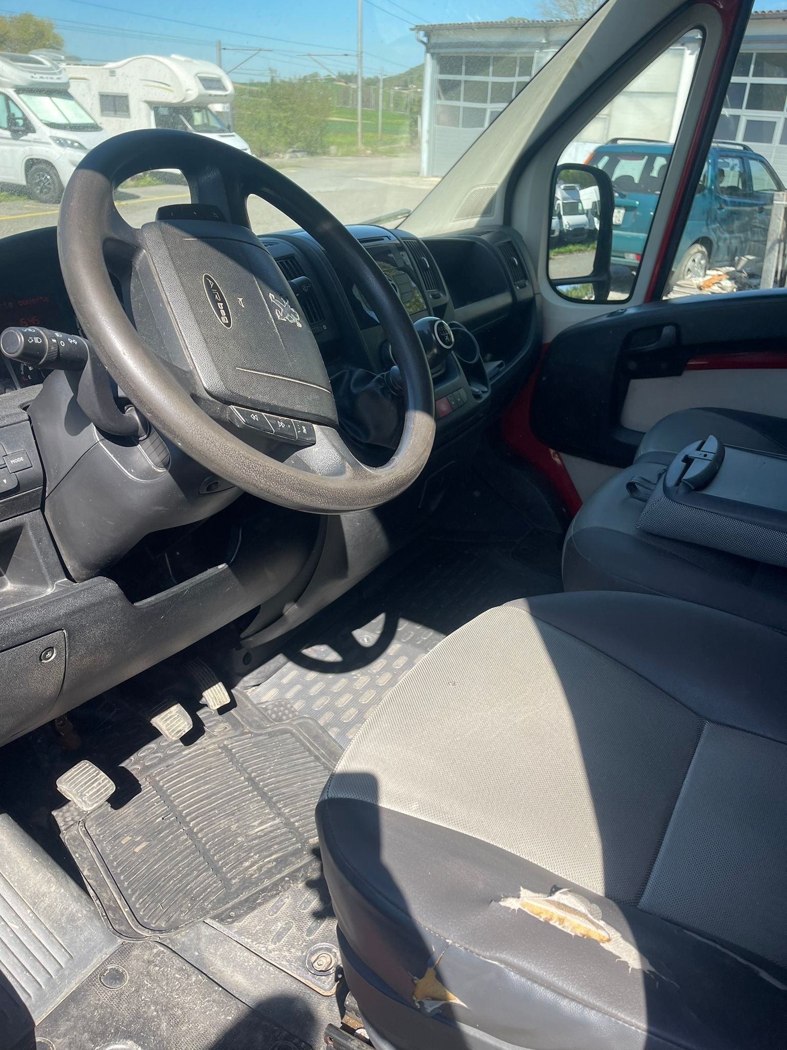 PEUGEOT Boxer 3.0 HDI 333 L2-image-6