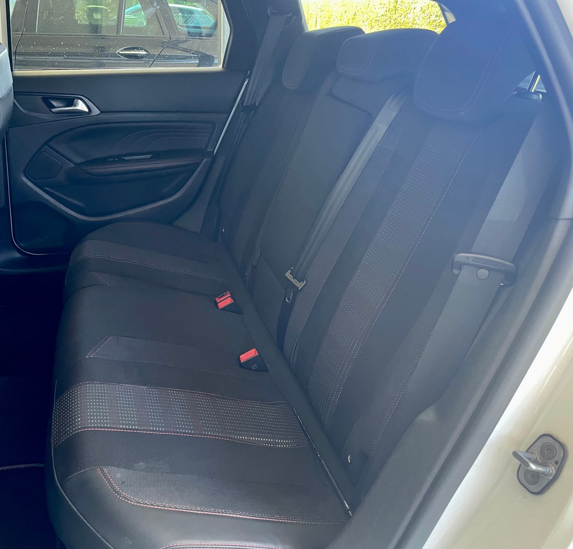 PEUGEOT 308 SW 1.2 THP GT Line-image-14