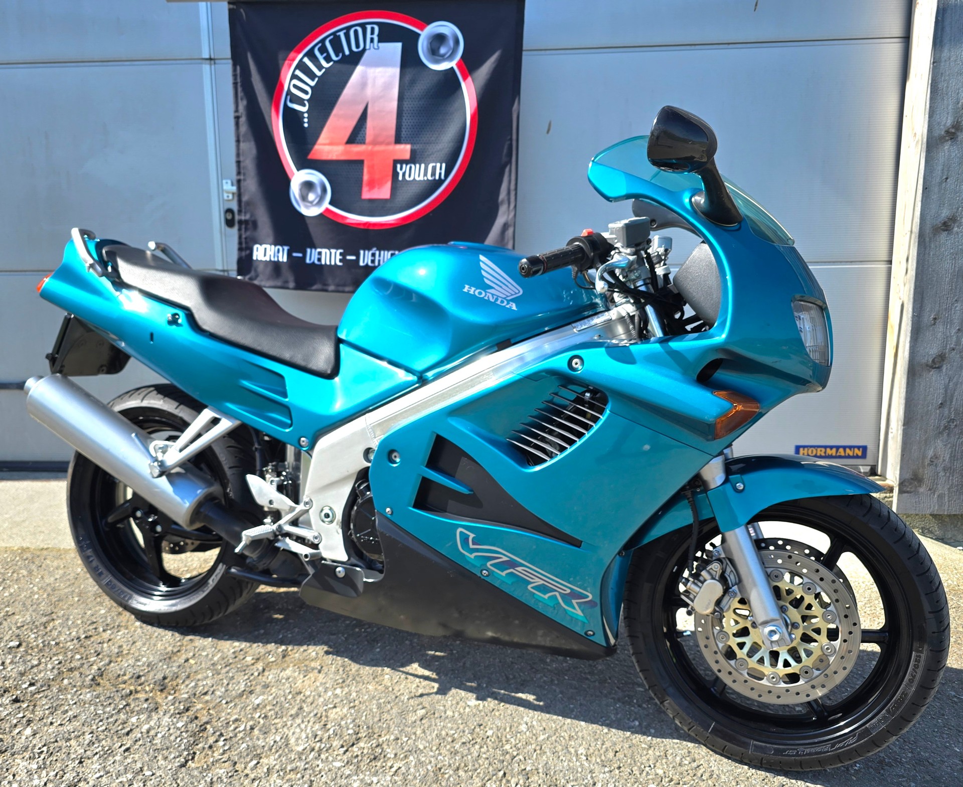 HONDA VFR 750 F R-V