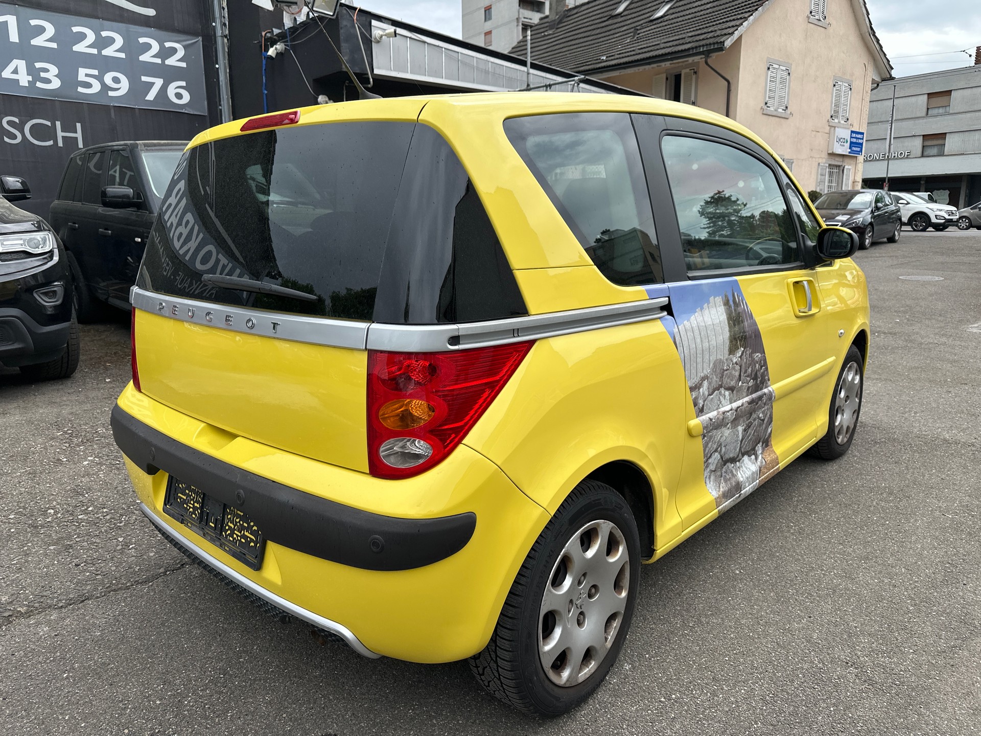 PEUGEOT 1007 1.6 Trendy 2-Tronic-image-6