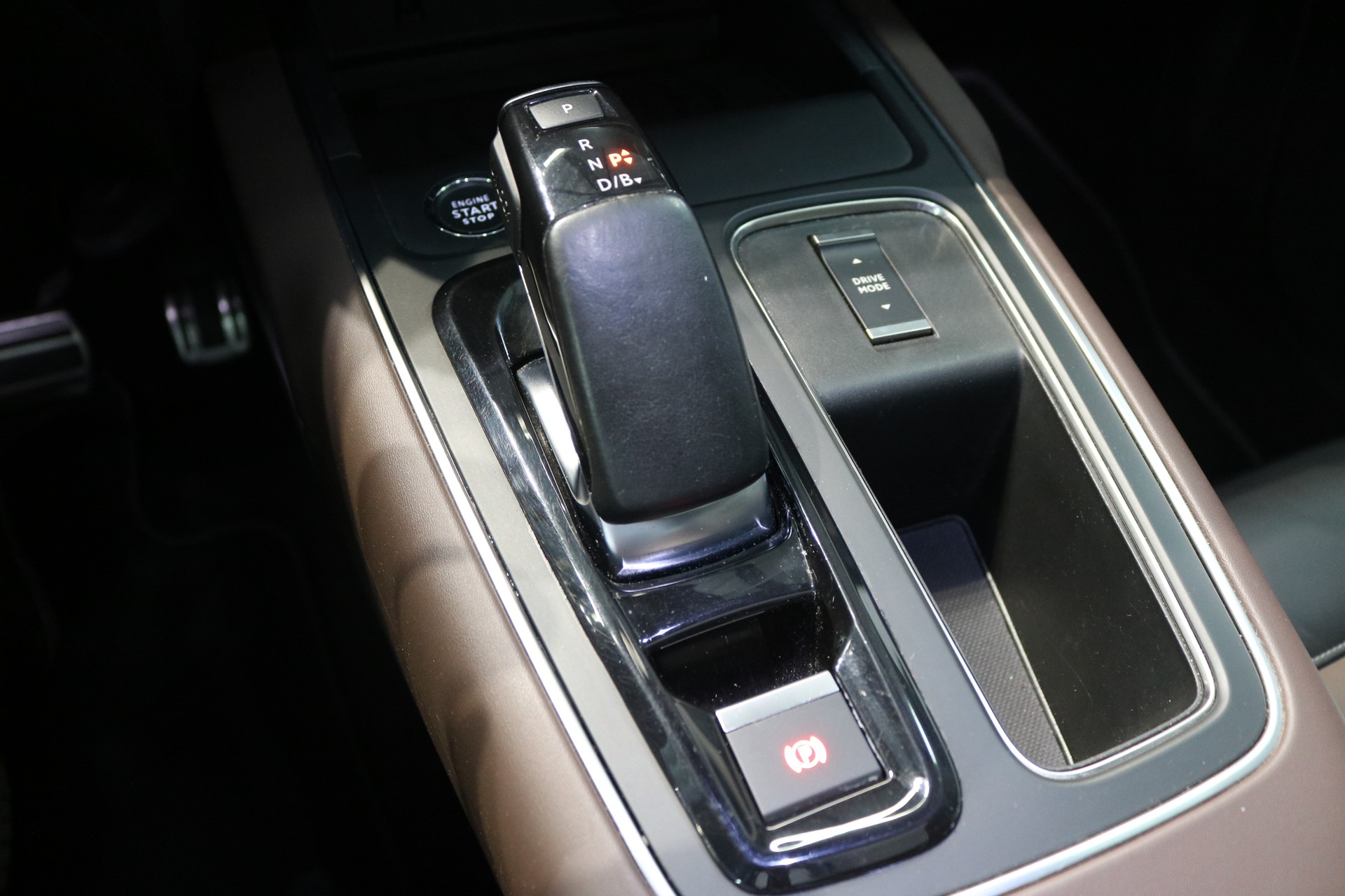 CITROEN C5 Aircross 1.6 PHEV Shine-image-43