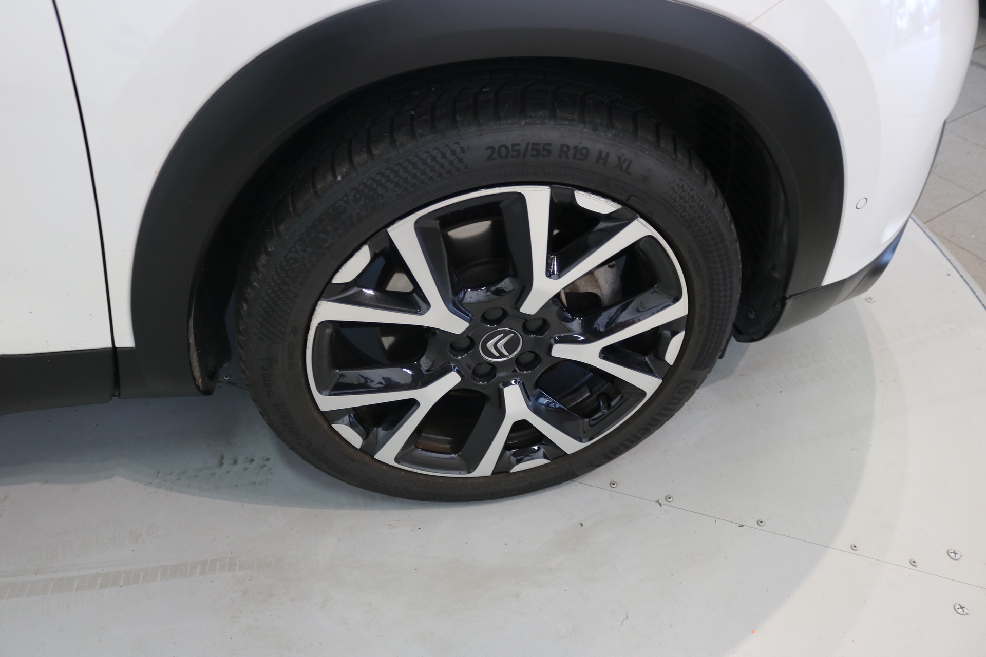 CITROEN C5 Aircross 1.6 PHEV Shine-image-41