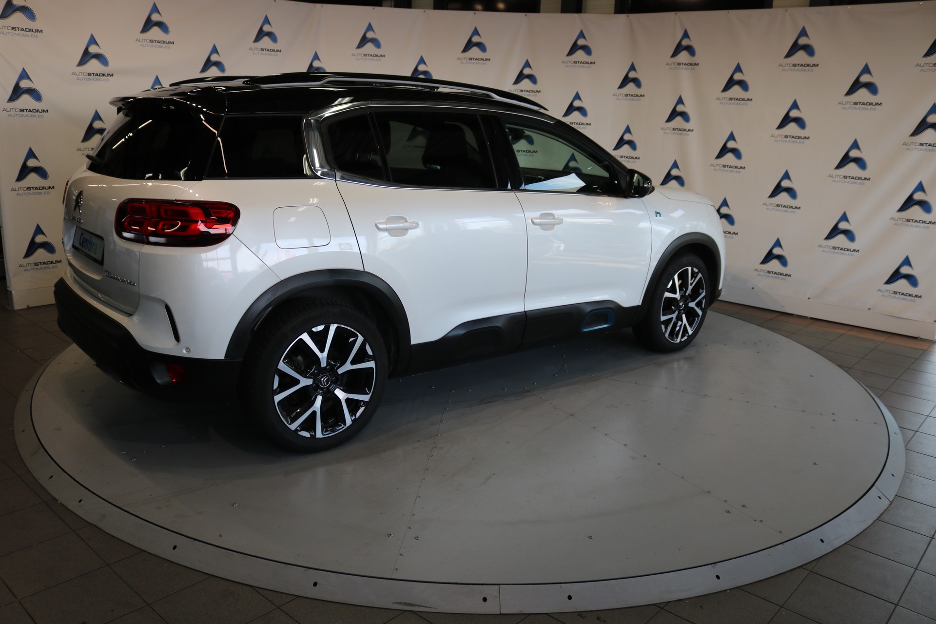 CITROEN C5 Aircross 1.6 PHEV Shine-image-28