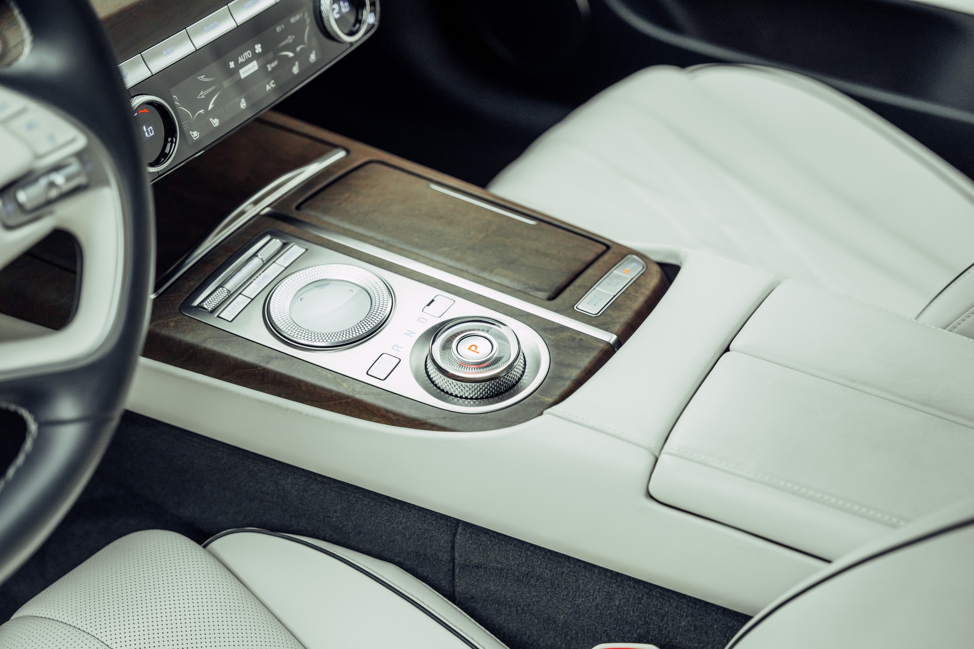 GENESIS G80 Electrificed Luxury 87,2kWh AWD-image-11