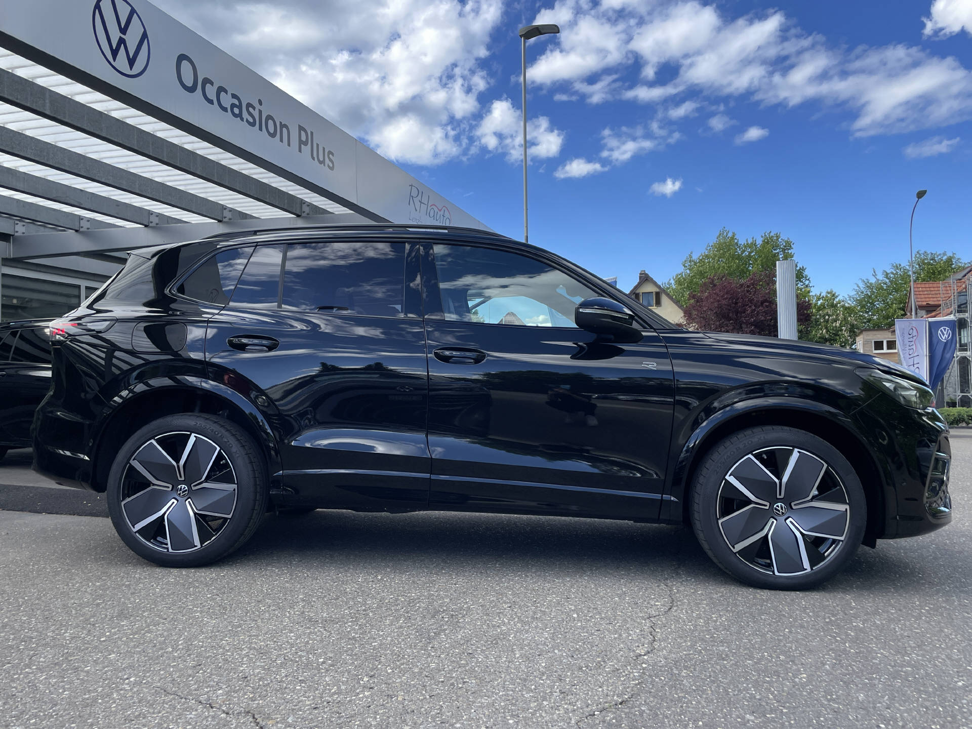 VW Tiguan 2.0 TSI R-Line Plus DSG 4motion-showroom-element-2