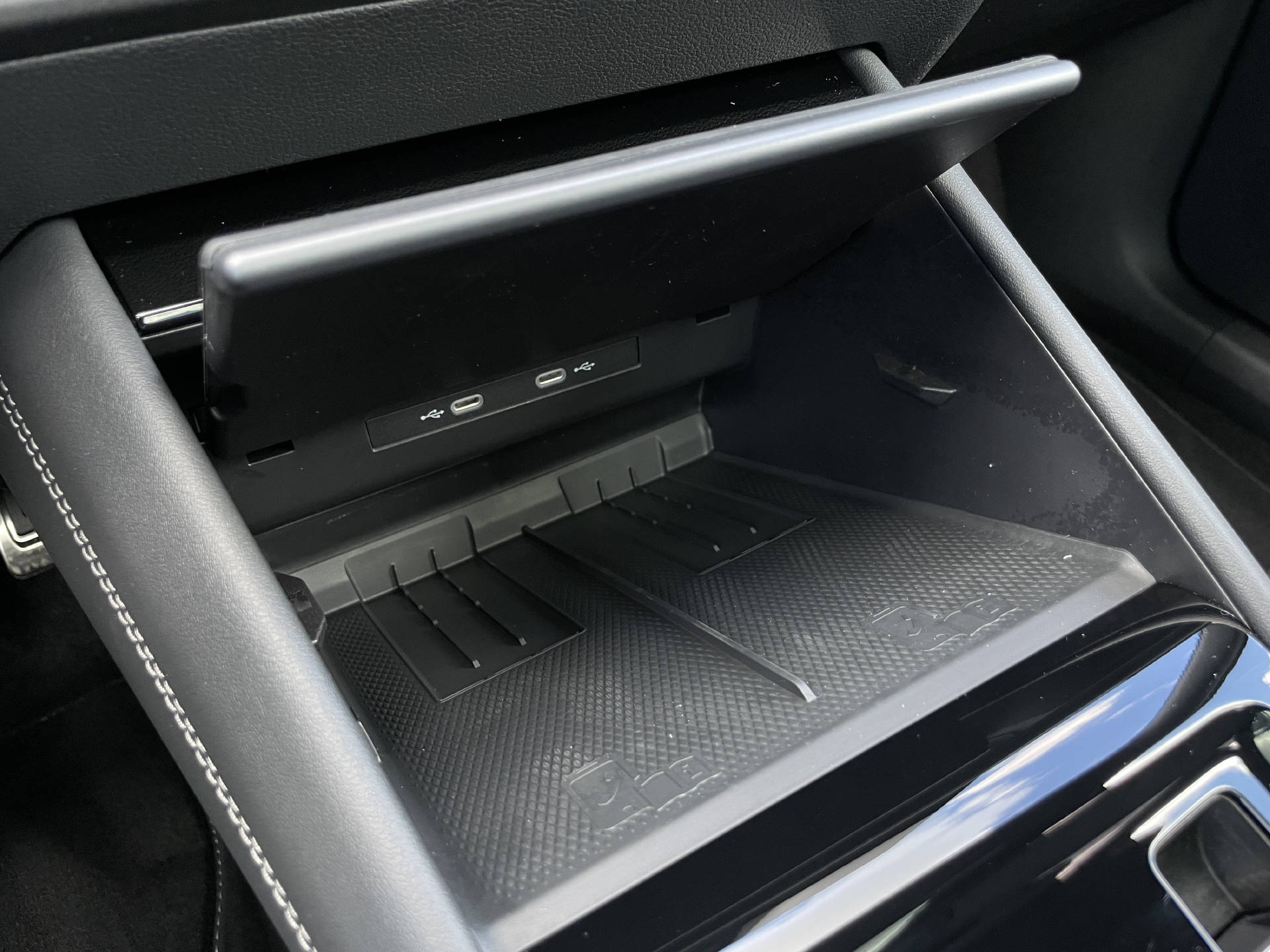 VW Tiguan 2.0 TSI R-Line Plus DSG 4motion-image-21