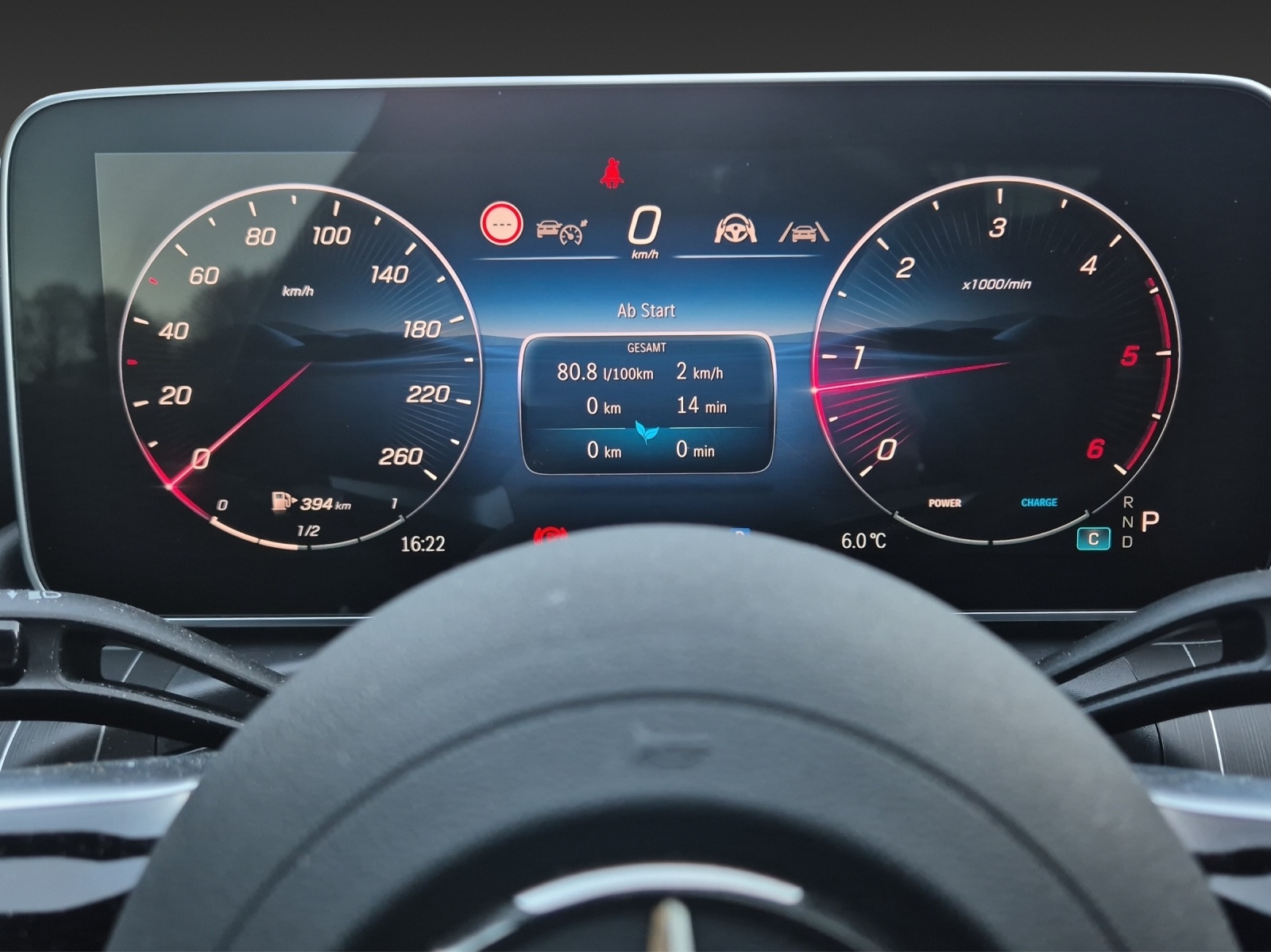MERCEDES-BENZ C 200 d AMG Line-image-11