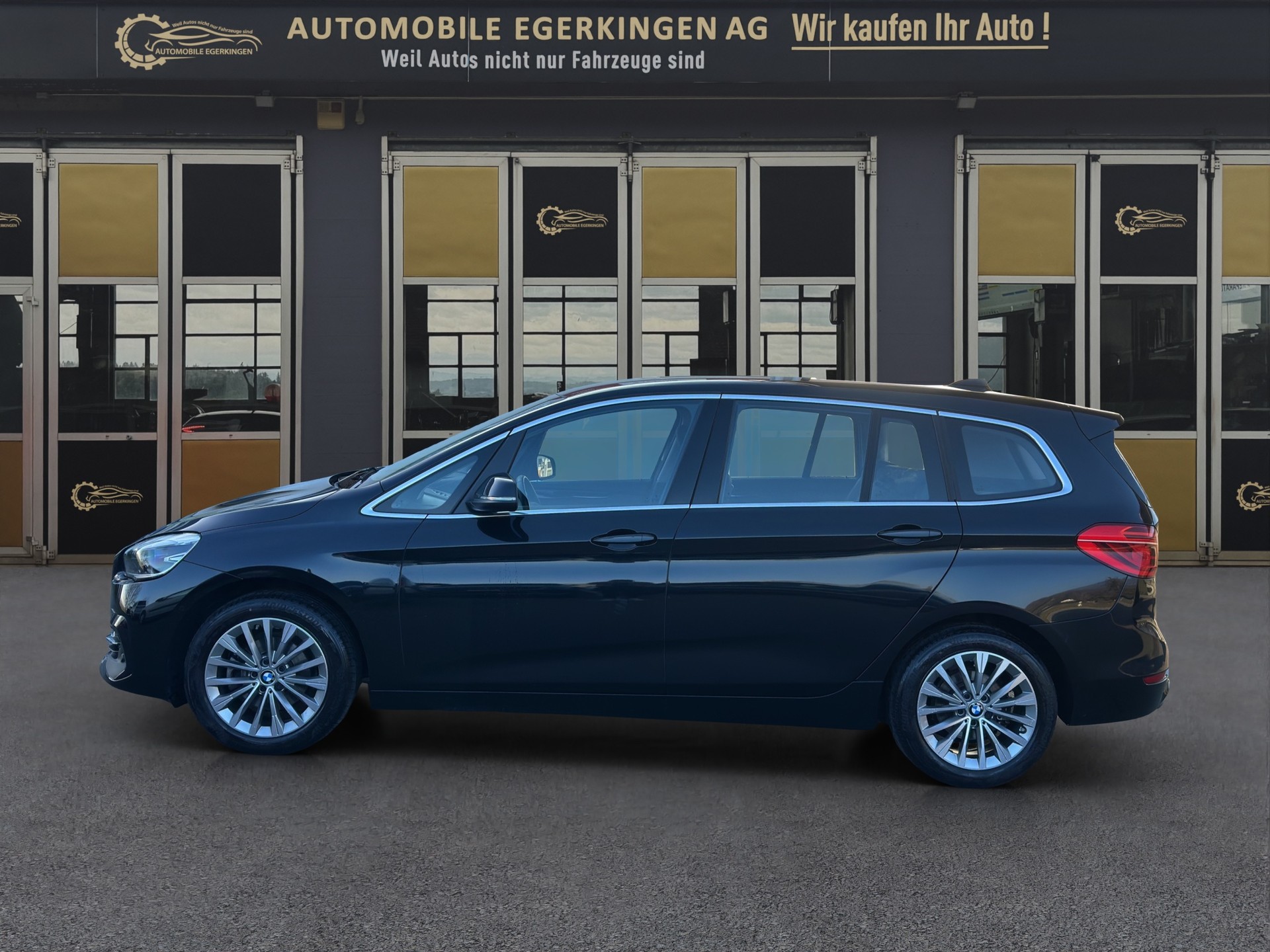 BMW 216d Gran Tourer DKG Luxury Line-image-7