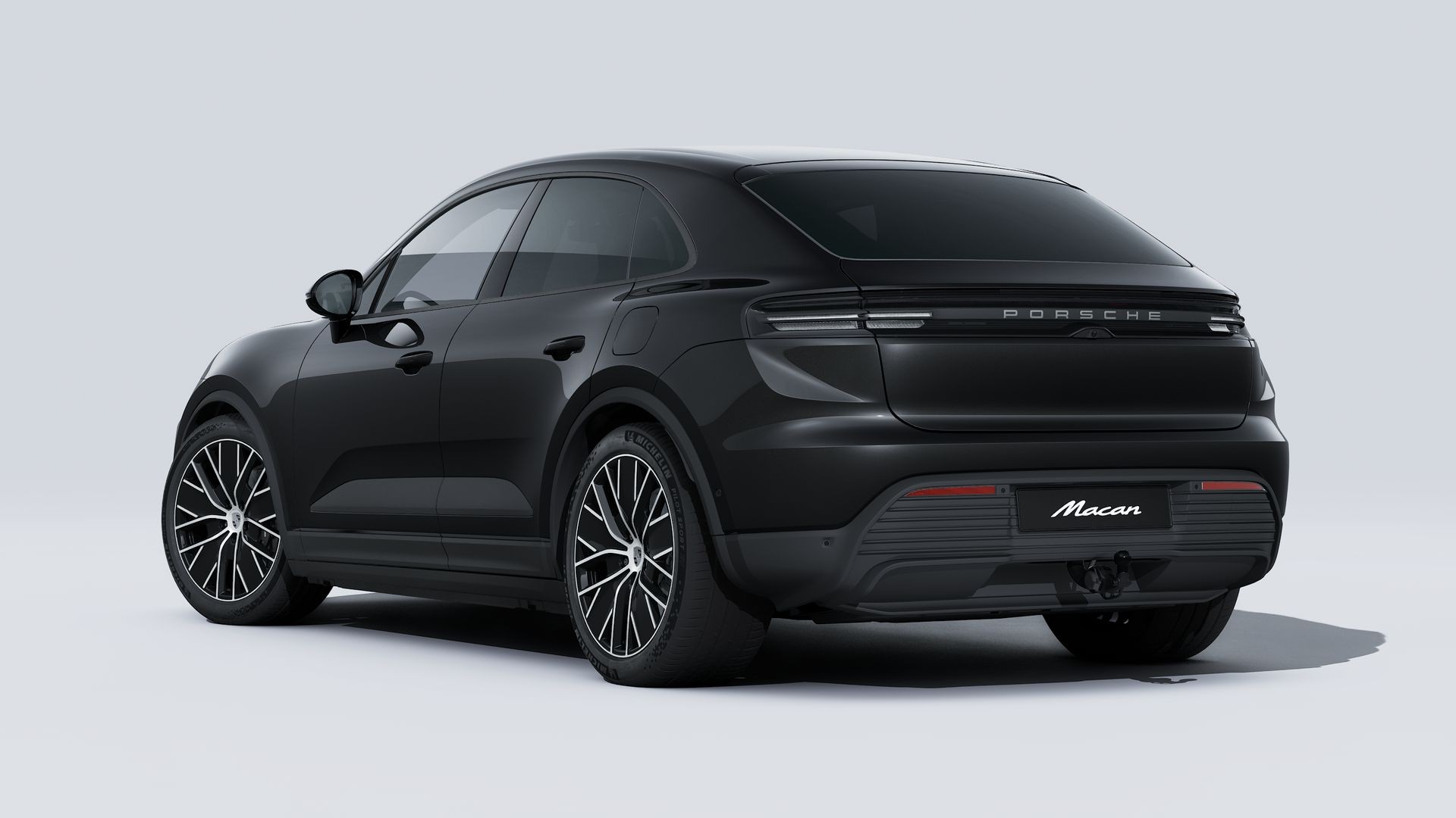 PORSCHE Macan 4-image-2