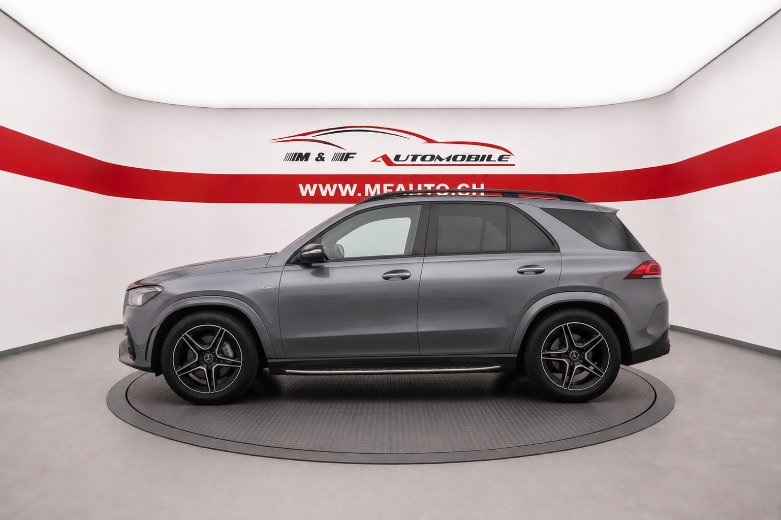 MERCEDES-BENZ GLE 53 AMG 4matic+ CH FAHRZEUG AUS 1. HAND-showroom-element-3