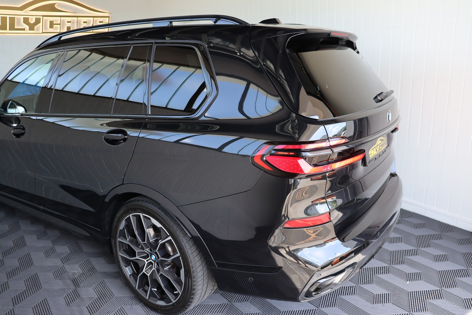 BMW X7 xDrive 48V 40d M Sport Pro Steptronic-image-7