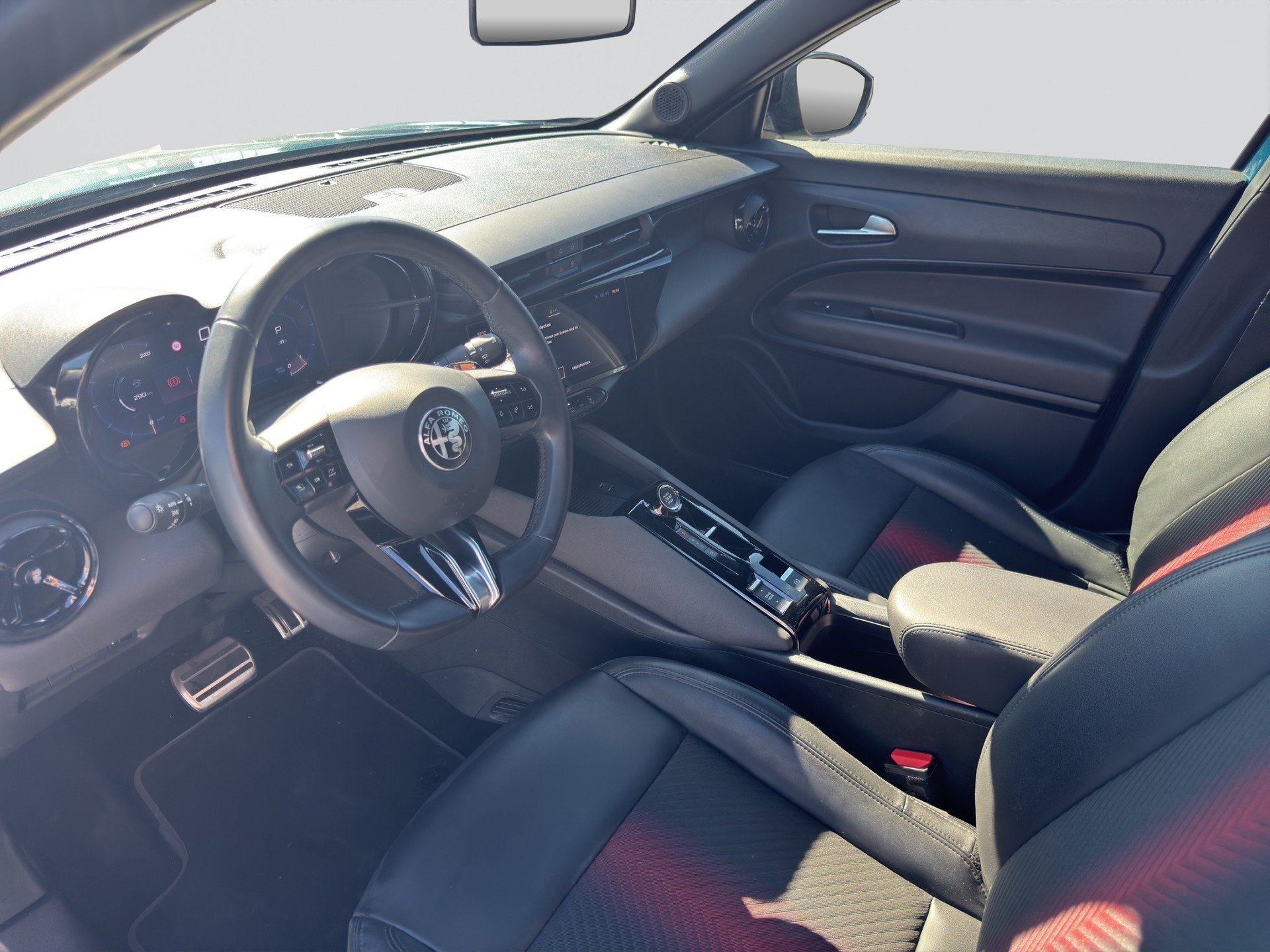 ALFA ROMEO Junior 1.2 48V Hybrid Speciale-image-6