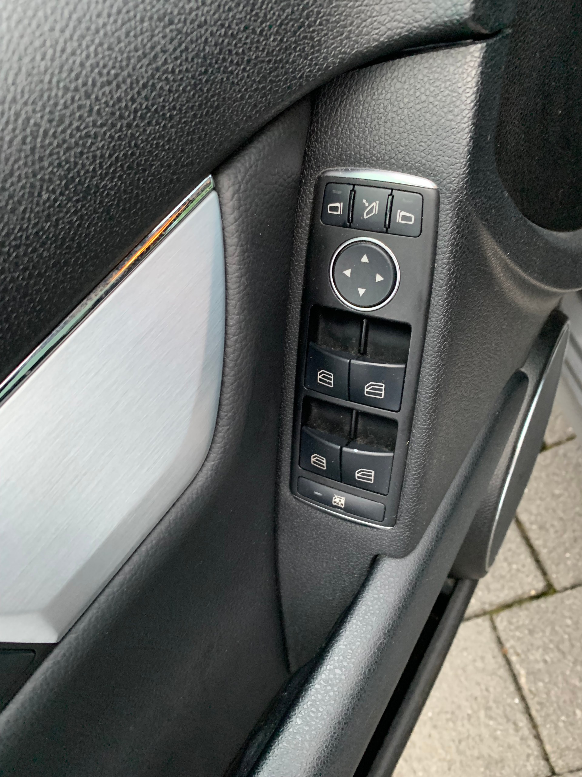 MERCEDES-BENZ C 250 CDI BlueEff. Avantgarde 4Matic 7G-Tronic-image-11