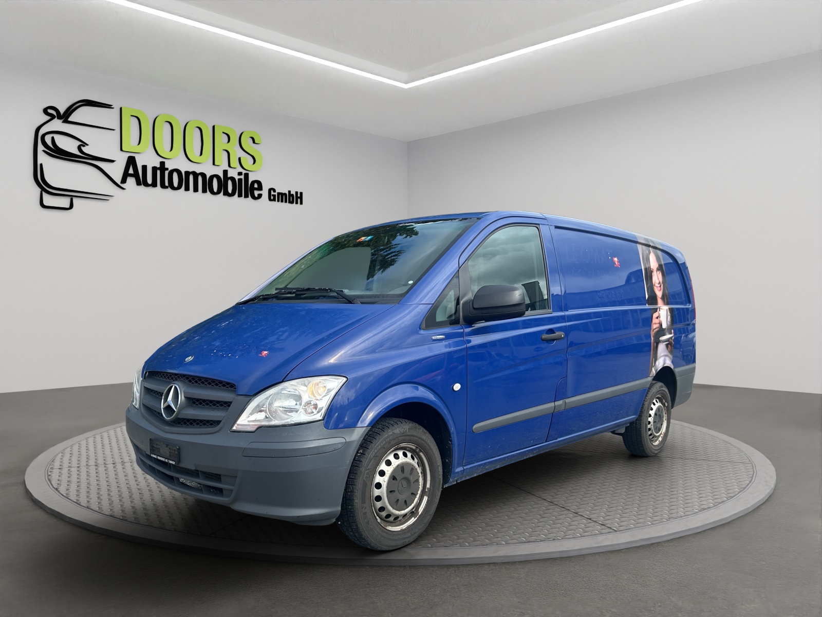 MERCEDES-BENZ Vito 113 CDI Mixto L-showroom-element-2