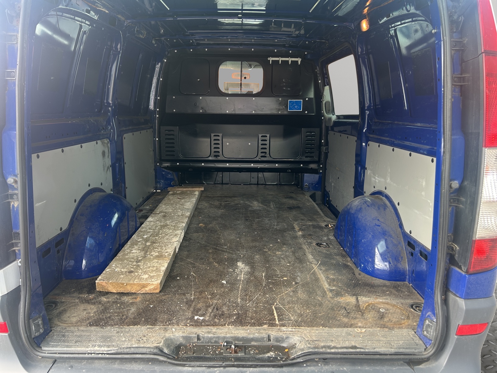 MERCEDES-BENZ Vito 113 CDI Mixto L-image-14