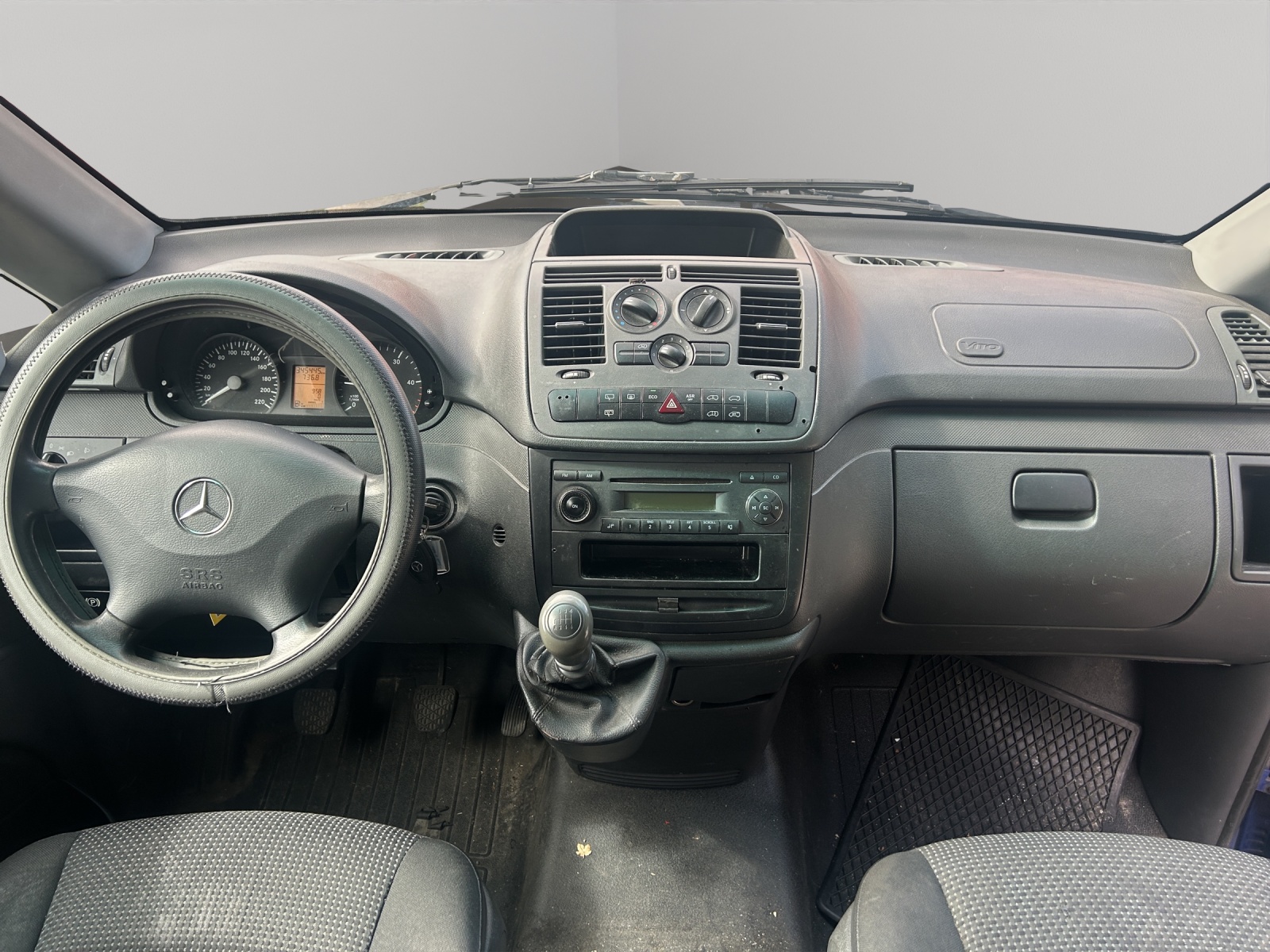 MERCEDES-BENZ Vito 113 CDI Mixto L-image-8