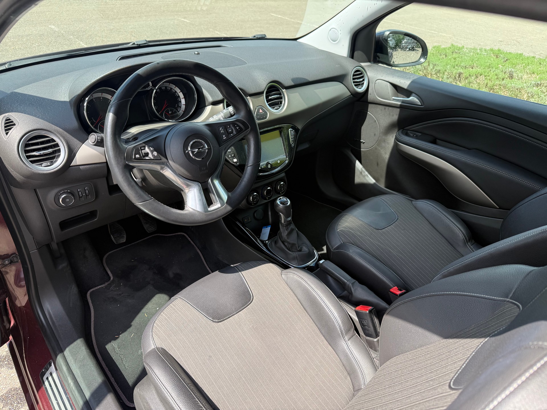 OPEL Adam 1.0 ecoFLEX Turbo ROCKS-image-6
