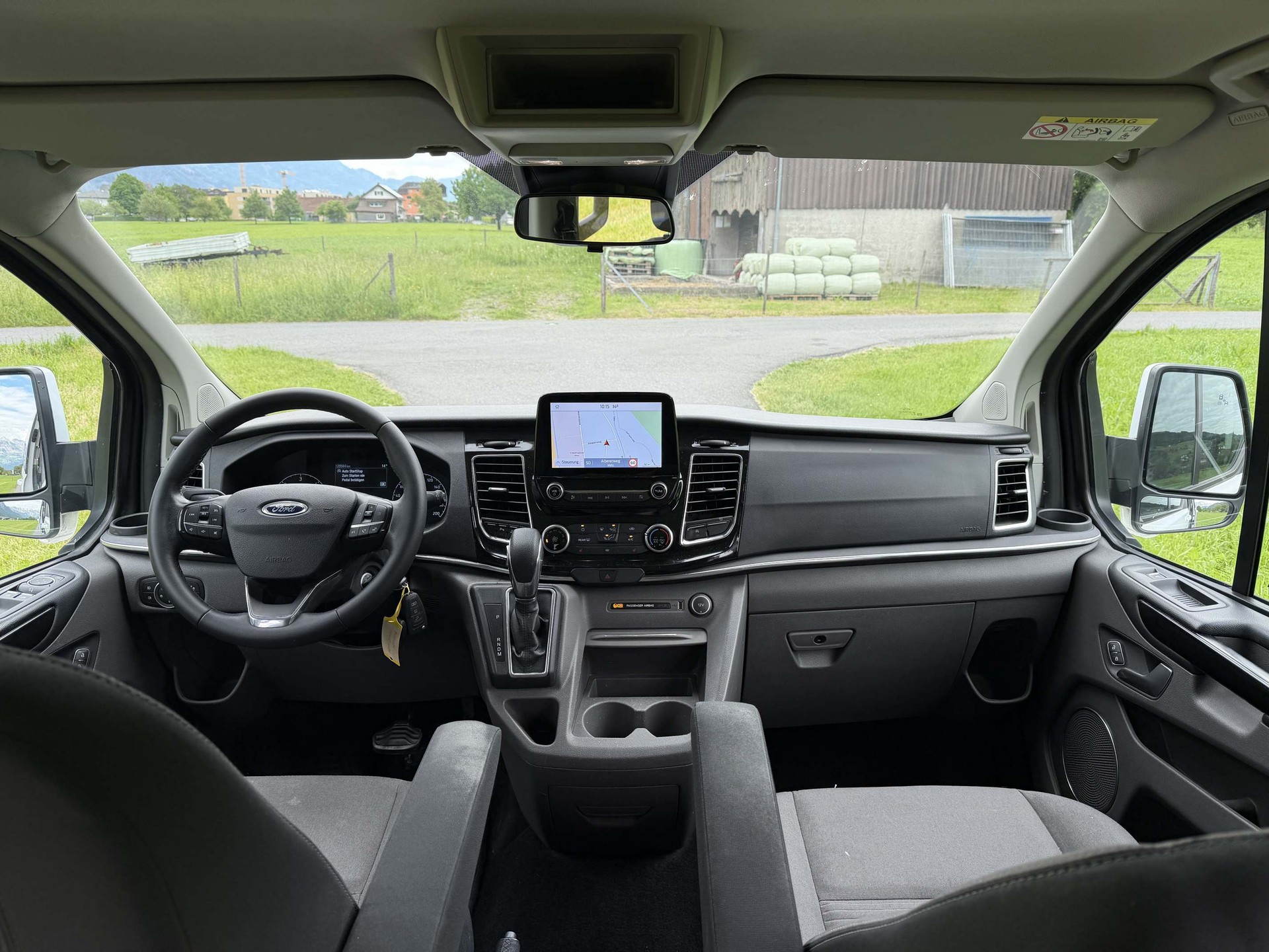 FORD Tourneo Custom 320 L1 2.0 TDCi 185 Titanium-image-15