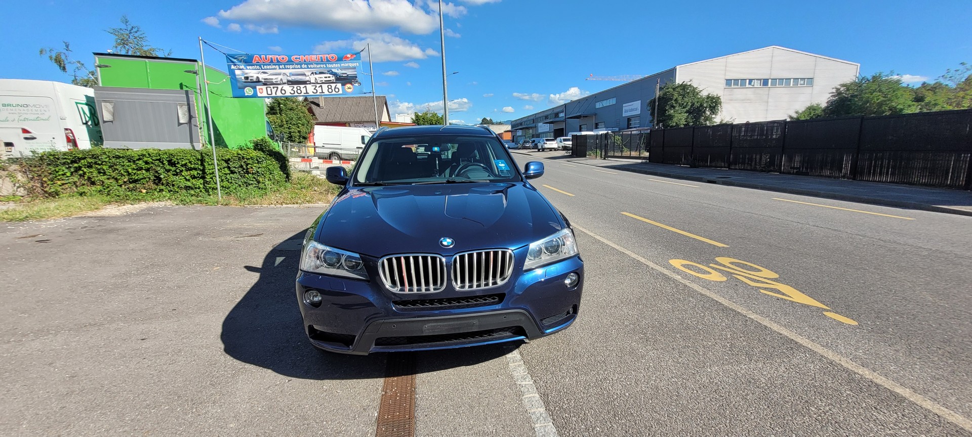 BMW X3 xDrive 28i Steptronic-image-2
