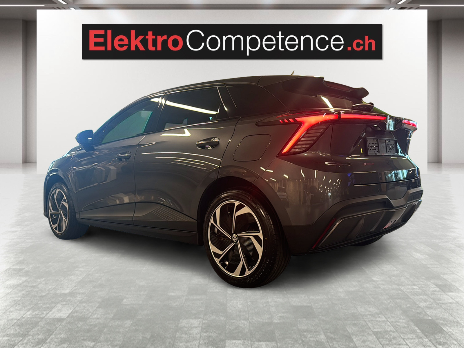MG 4 EV 64kWh Premium-image-3