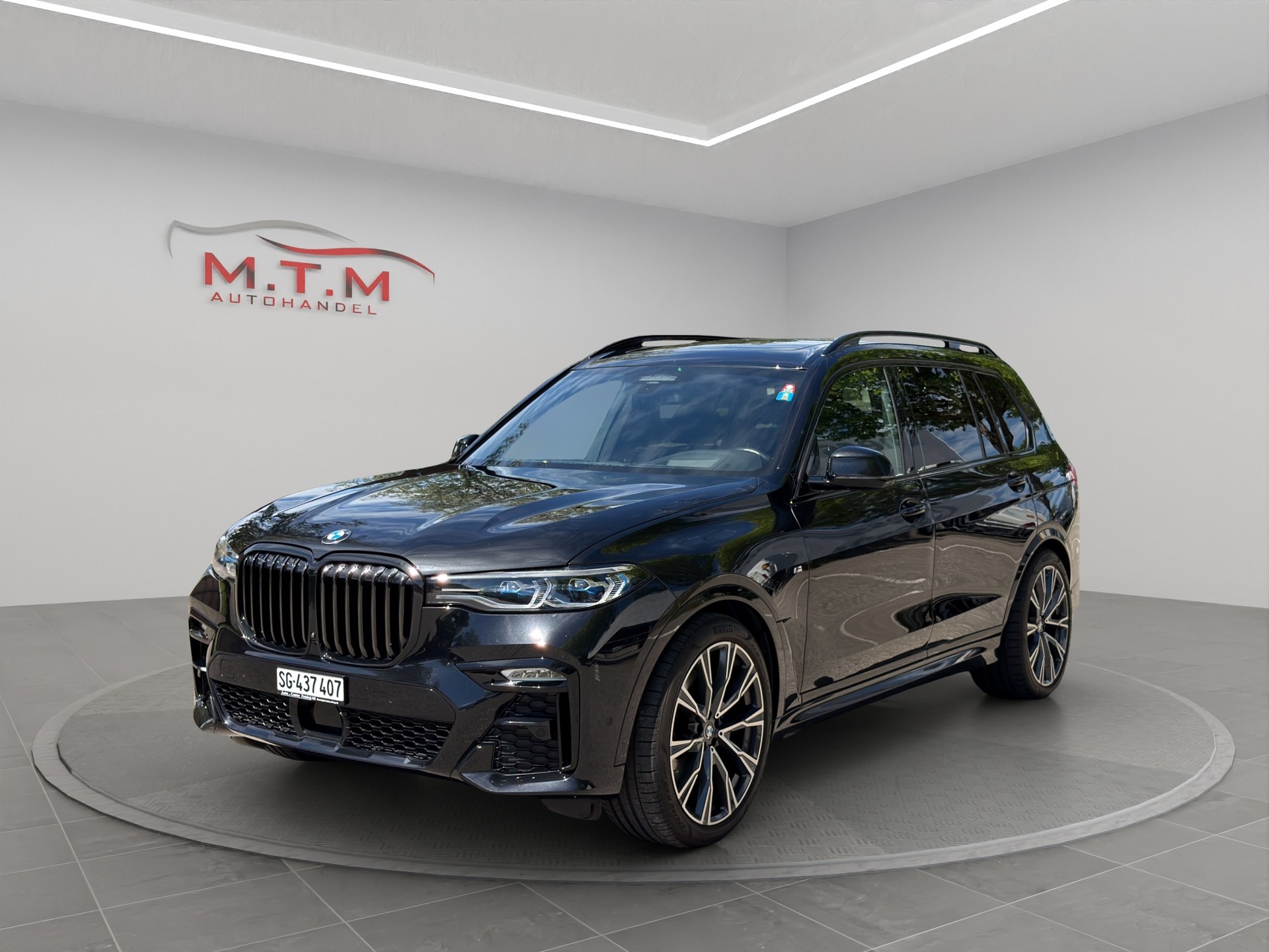 BMW X7 xDrive 48V 40d Steptronic-image-3