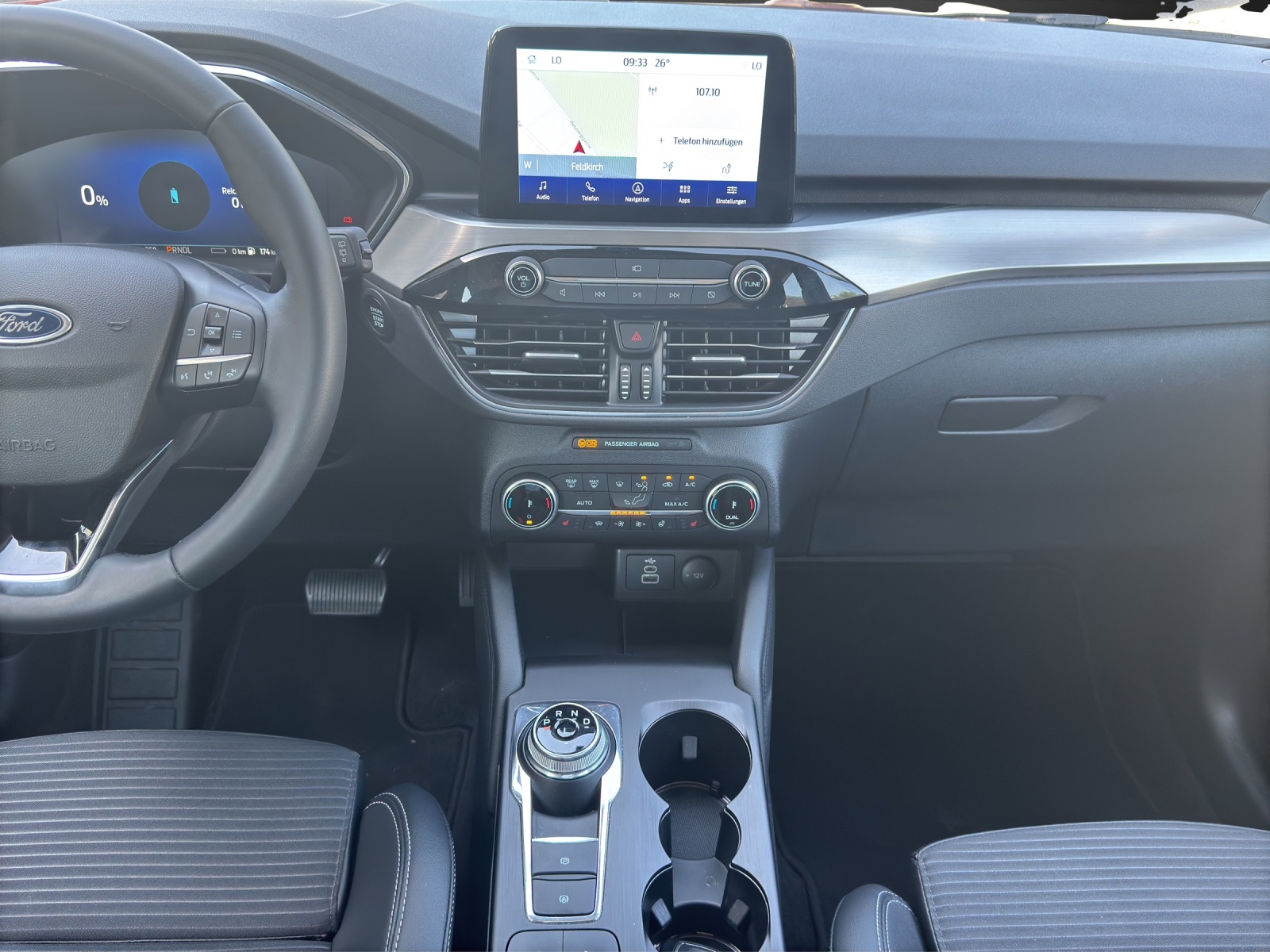 FORD Kuga 2.5 PHEV Titanium FWD-image-11