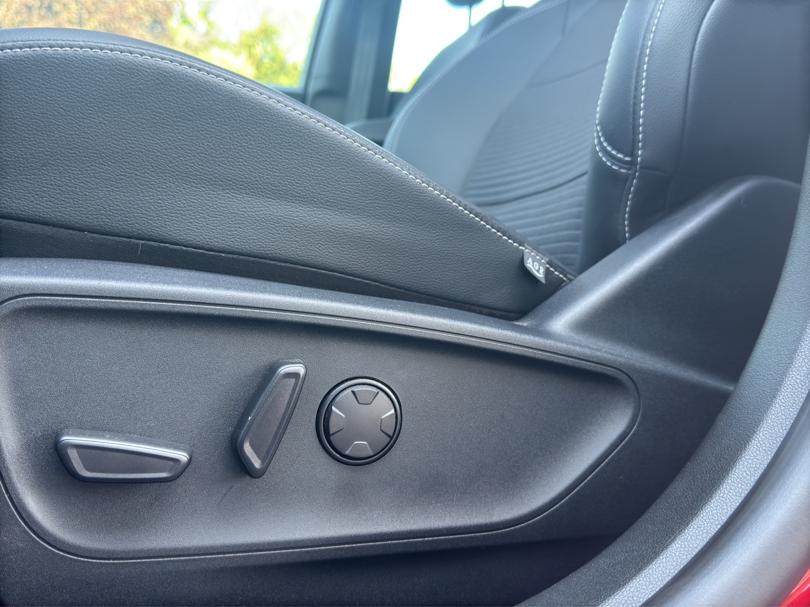 FORD Kuga 2.5 PHEV Titanium FWD-image-14