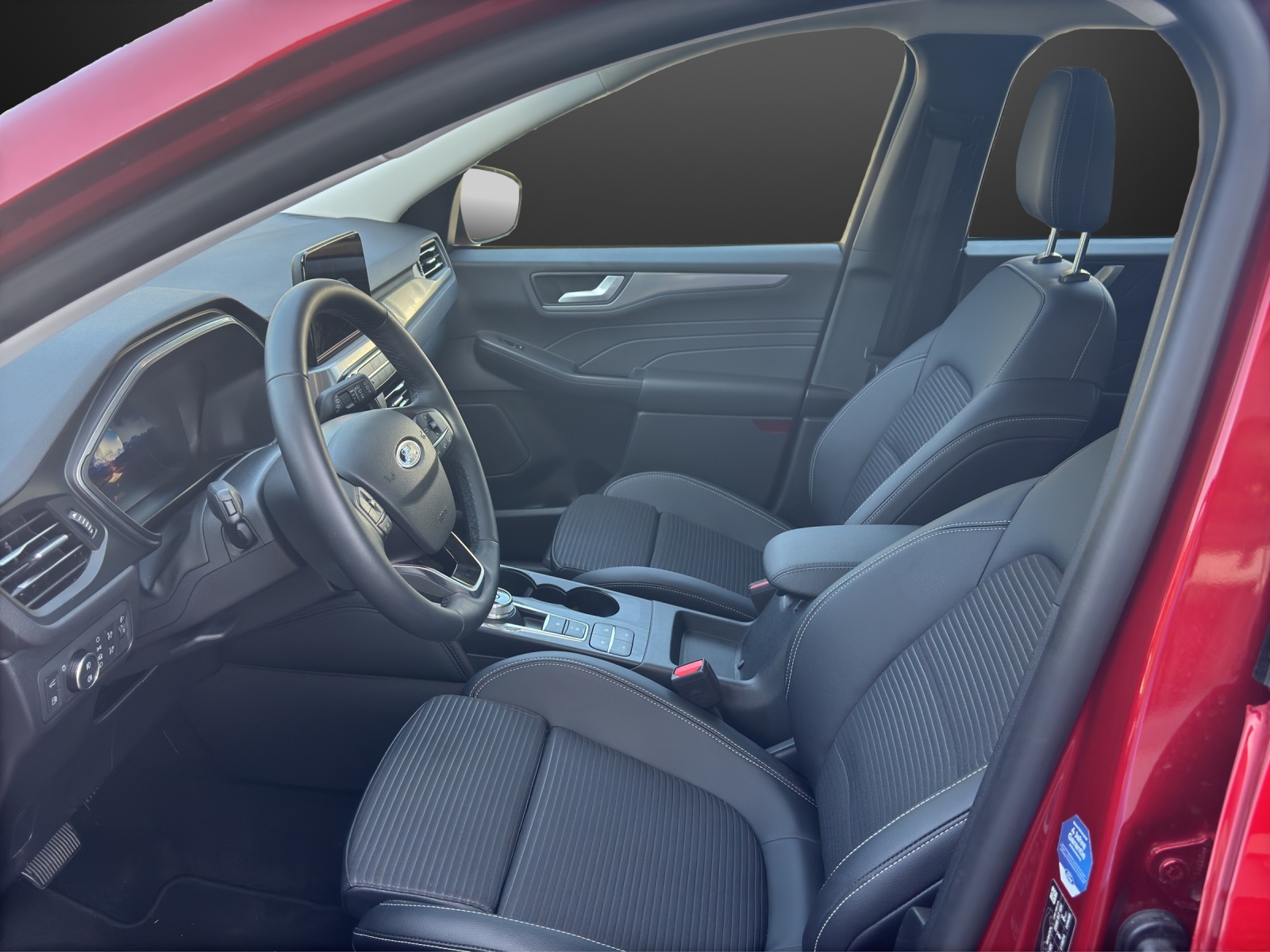 FORD Kuga 2.5 PHEV Titanium FWD-image-7
