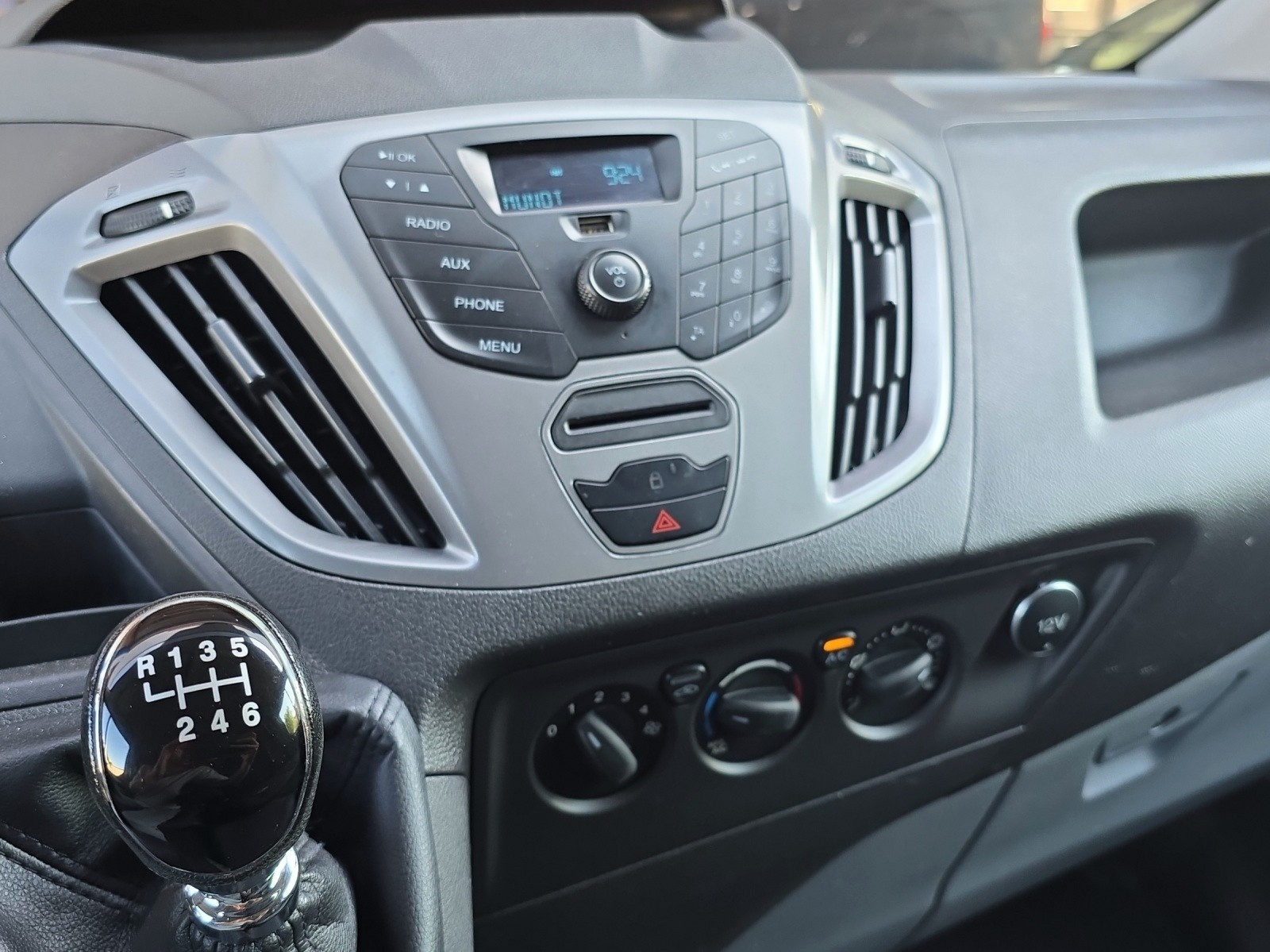 FORD Transit Custom-image-11