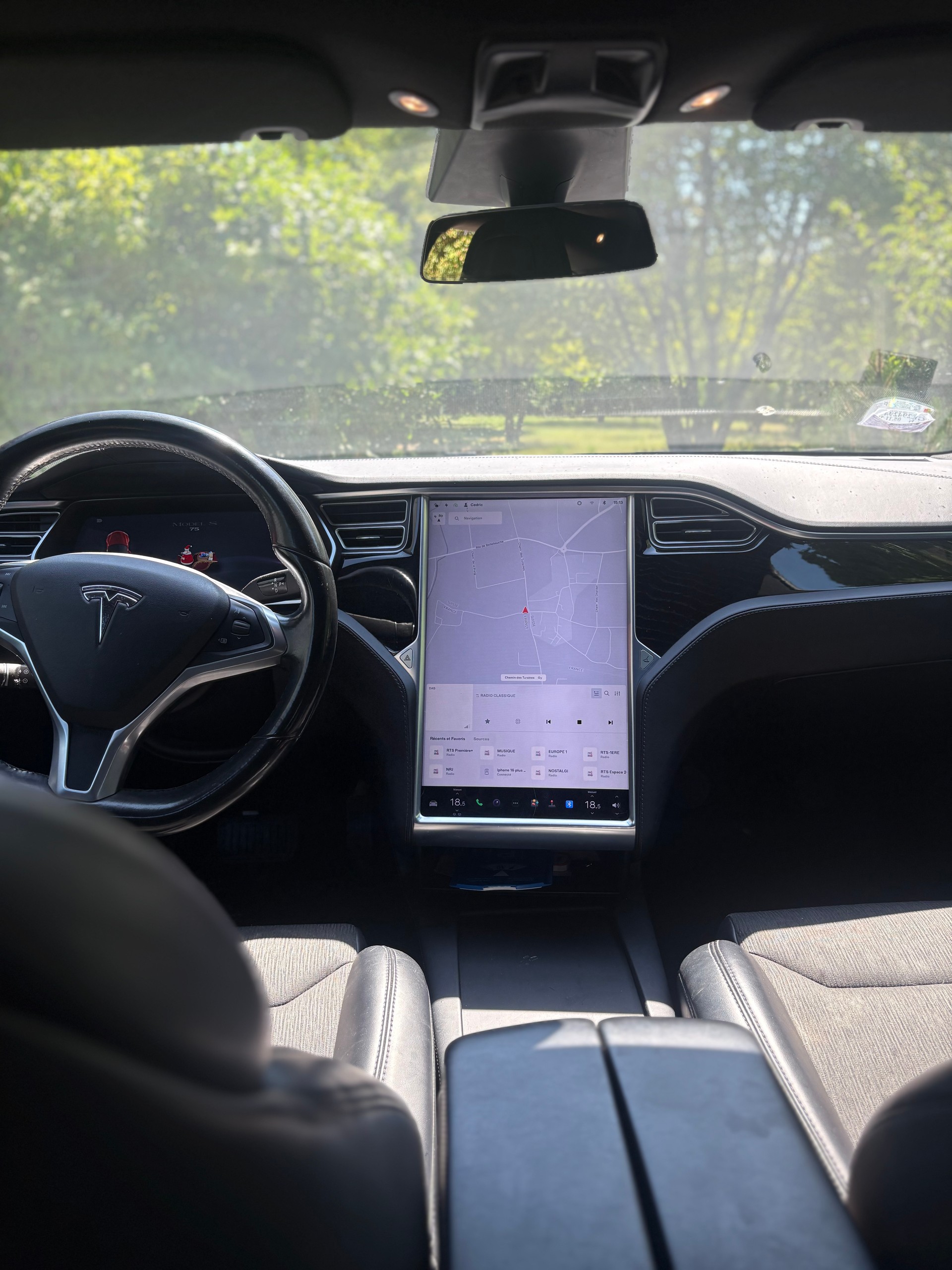 TESLA 75-image-5