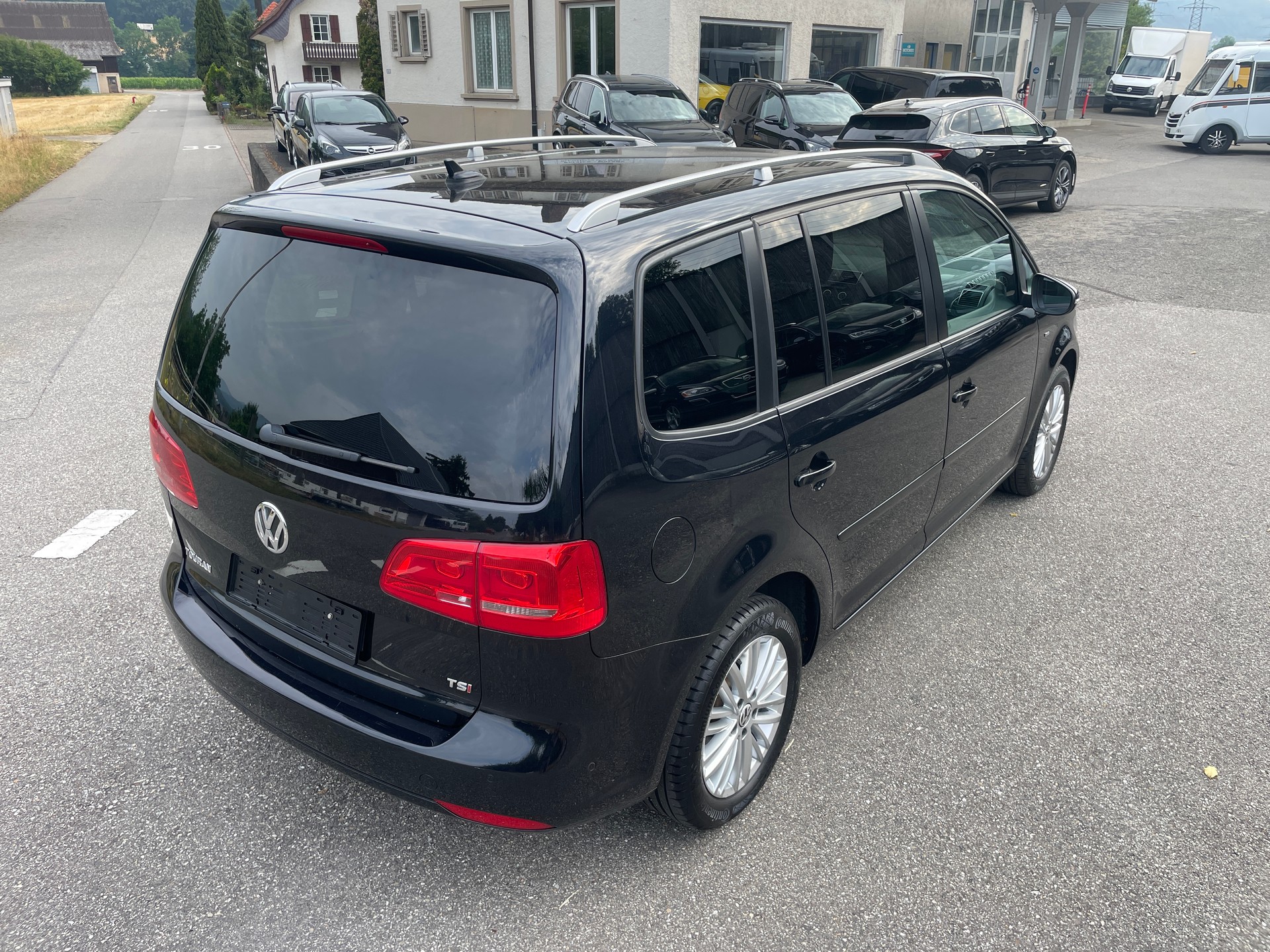 VW Touran 1.4 TSI Cup DSG-image-7