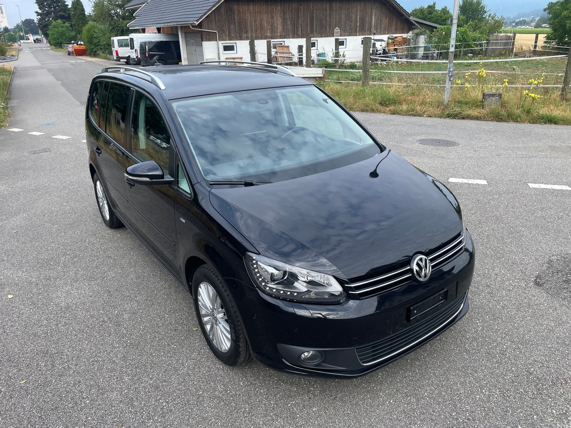 VW Touran 1.4 TSI Cup DSG-image-10