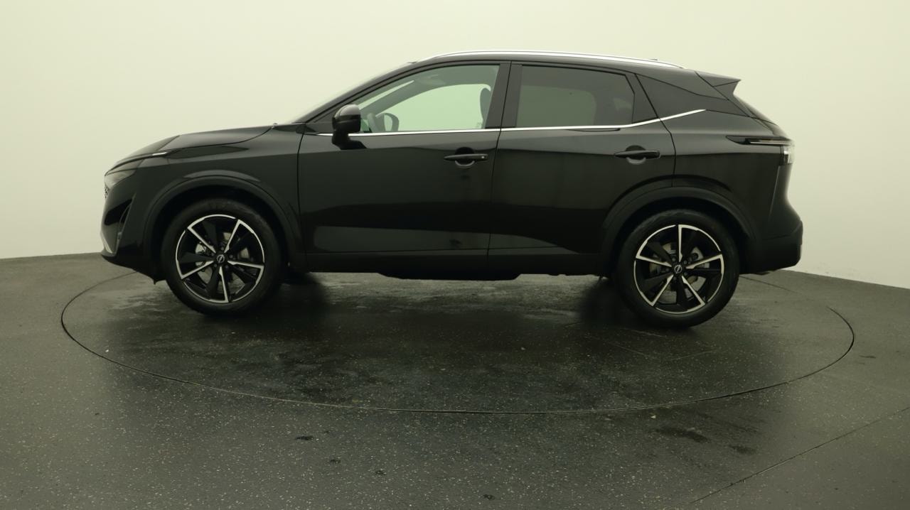 NISSAN Qashqai 1.3 DIG-T MHEV Tekna Xtronic 4x4-showroom-element-1