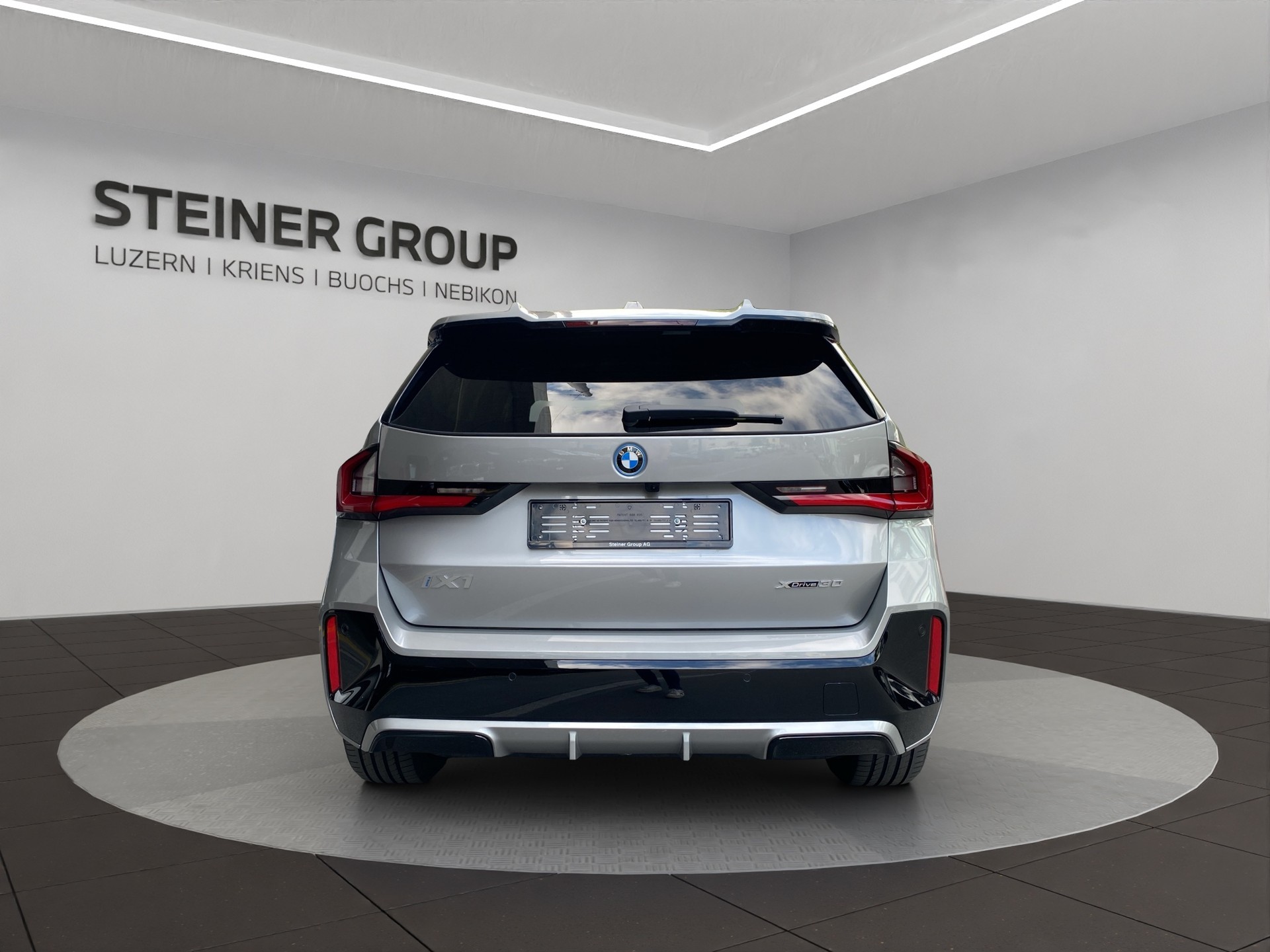 BMW iX1 xDrive 30 M Sport Pro-image-5