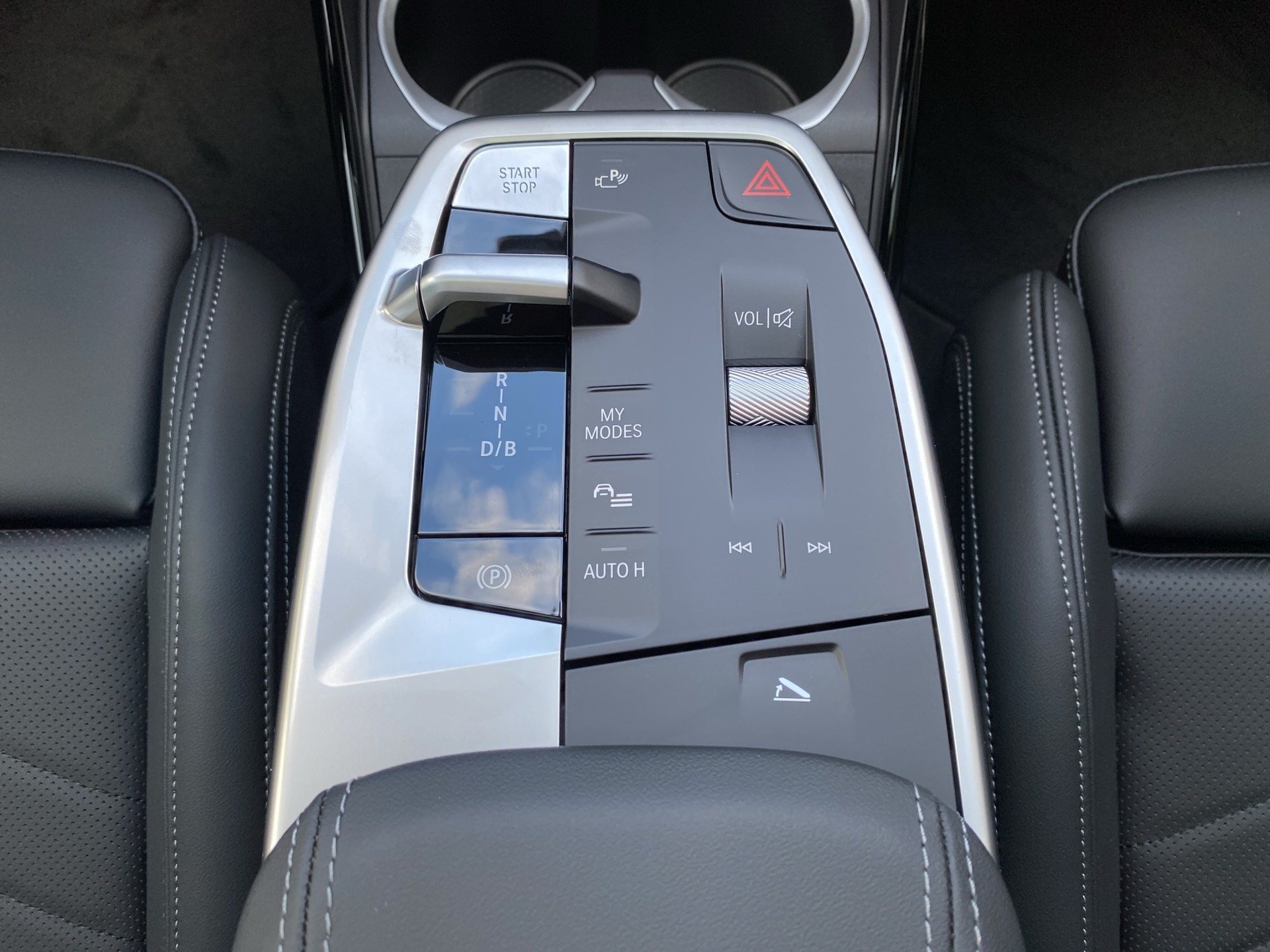 BMW iX1 xDrive 30 M Sport Pro-image-15